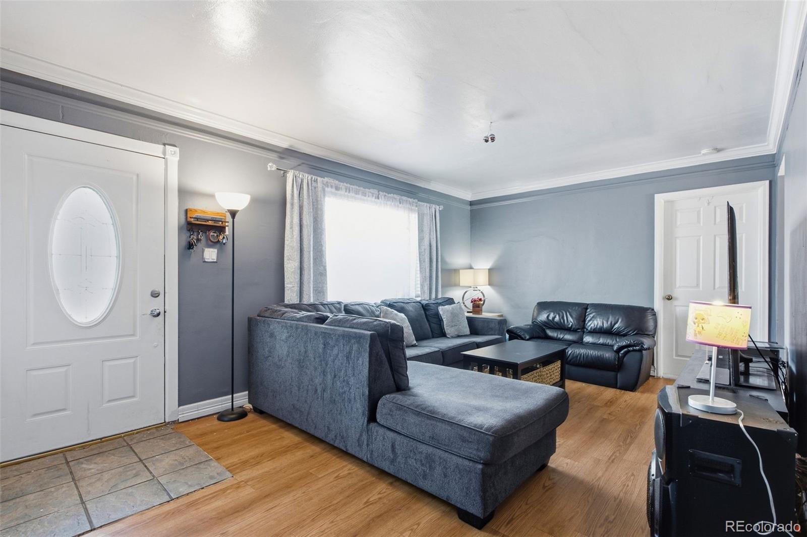 MLS Image #2 for 871  victor street,aurora, Colorado