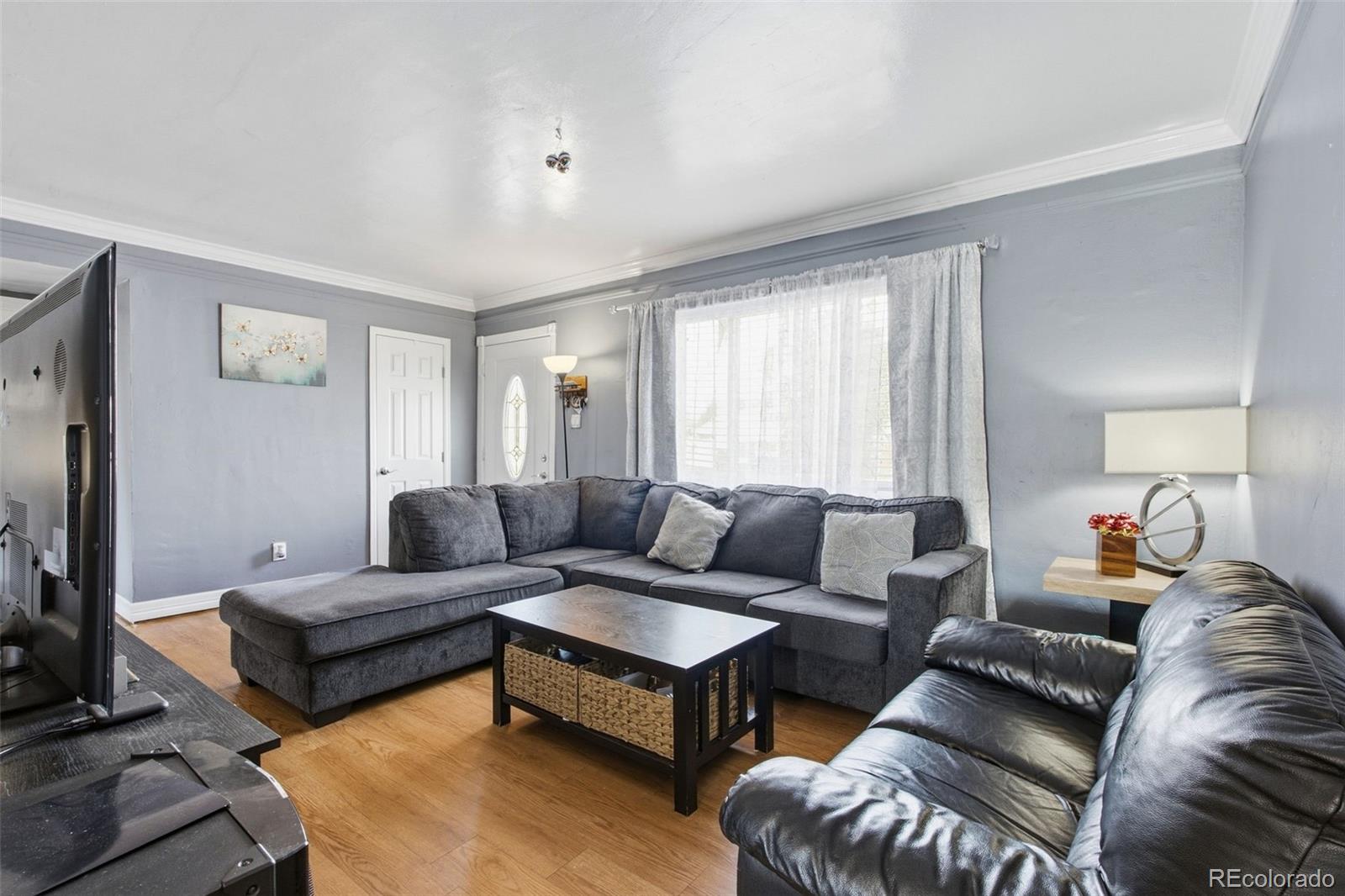 MLS Image #3 for 871  victor street,aurora, Colorado