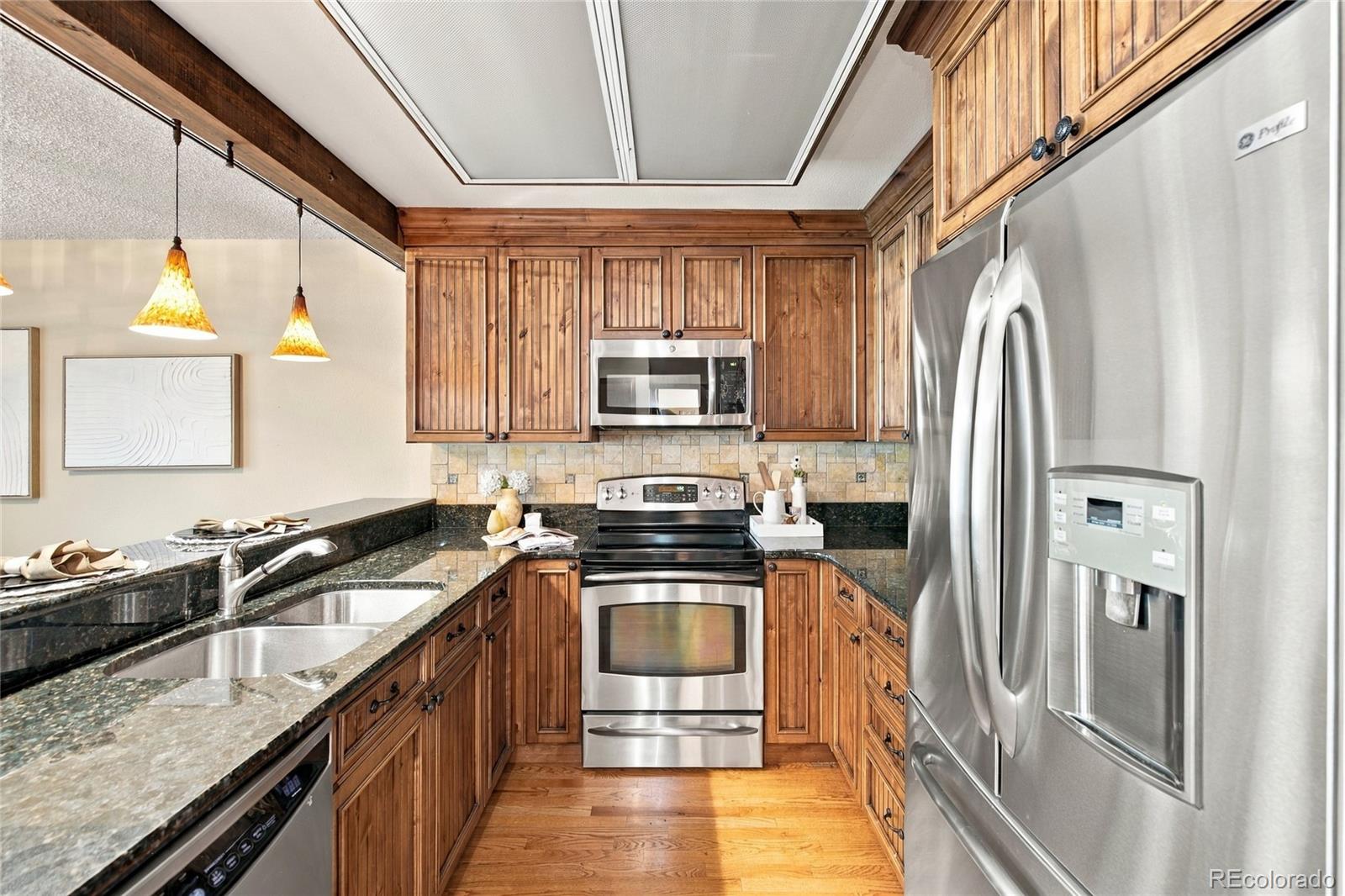 MLS Image #6 for 9948  grove way,westminster, Colorado