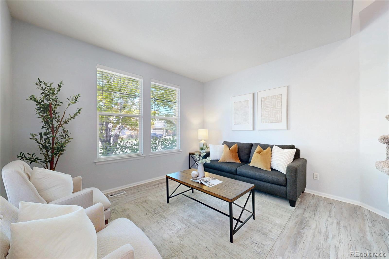 MLS Image #3 for 10673  cedarcrest circle,highlands ranch, Colorado