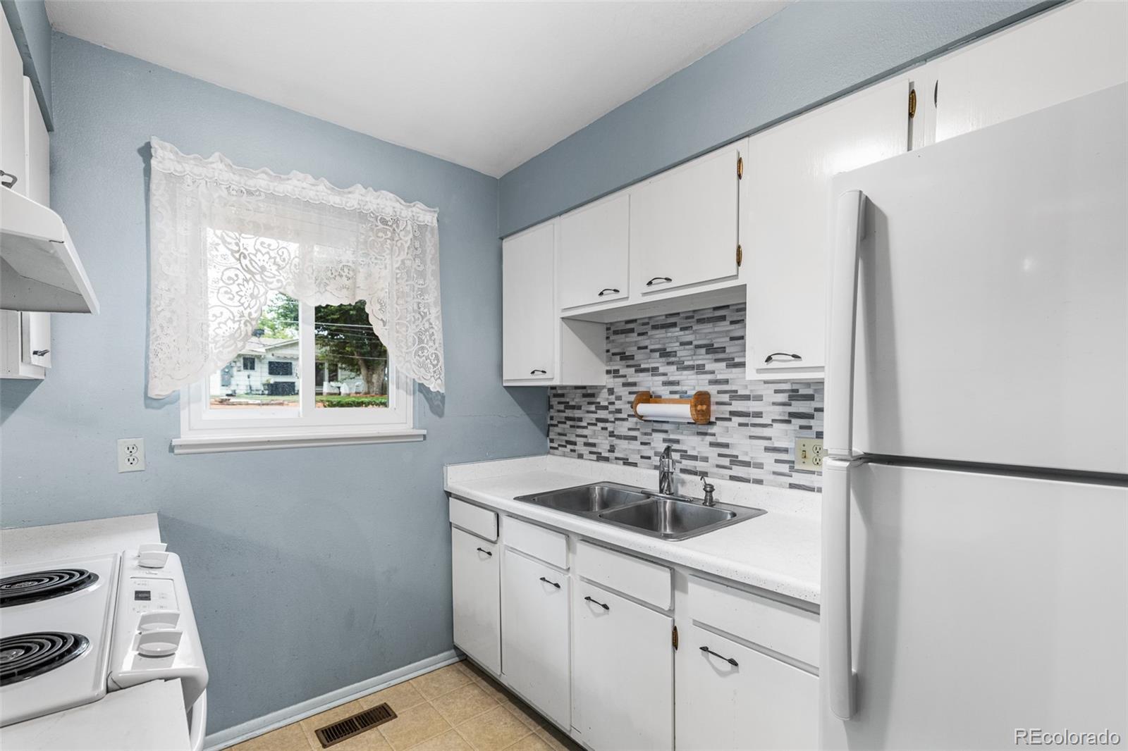 MLS Image #6 for 44  glenmore road,pueblo, Colorado