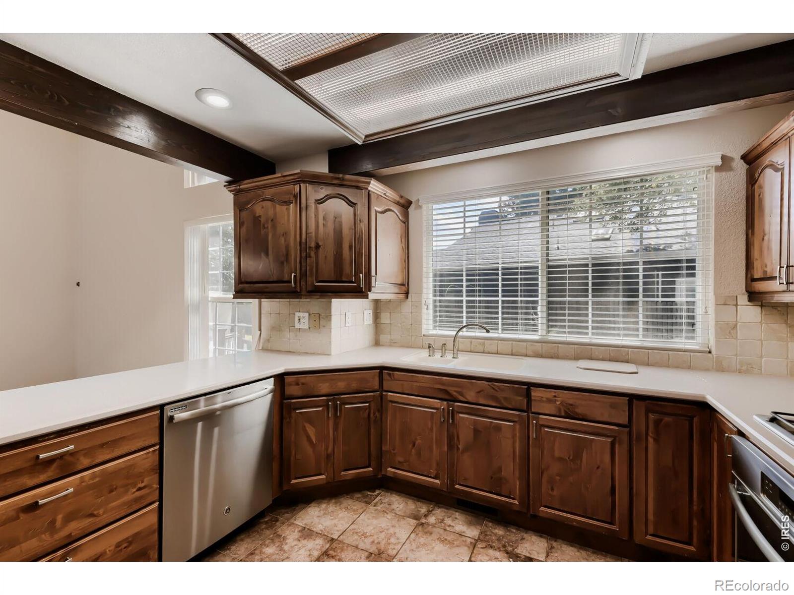 MLS Image #6 for 7103  dry creek court,niwot, Colorado