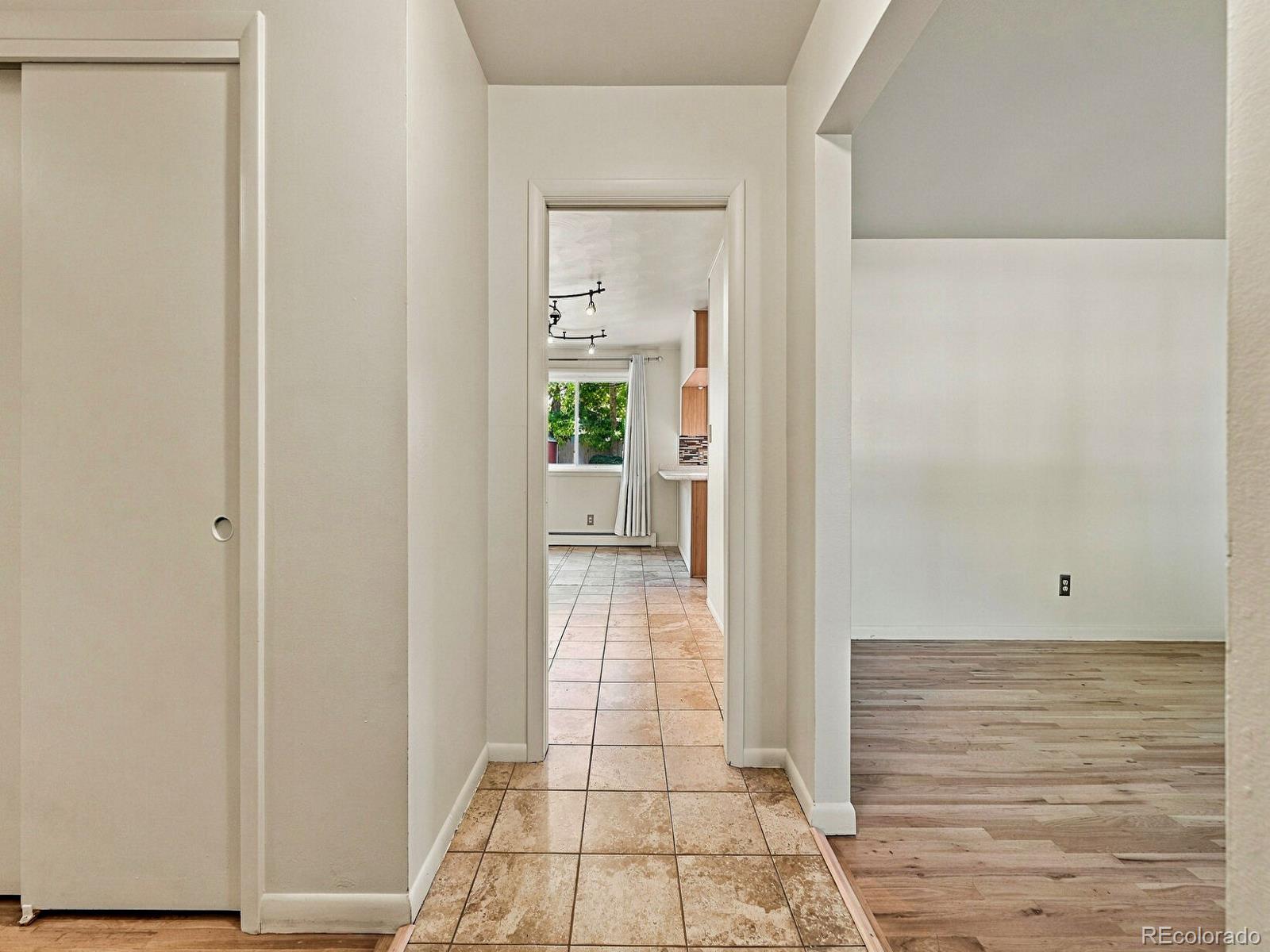 MLS Image #6 for 6756 s franklin street,centennial, Colorado