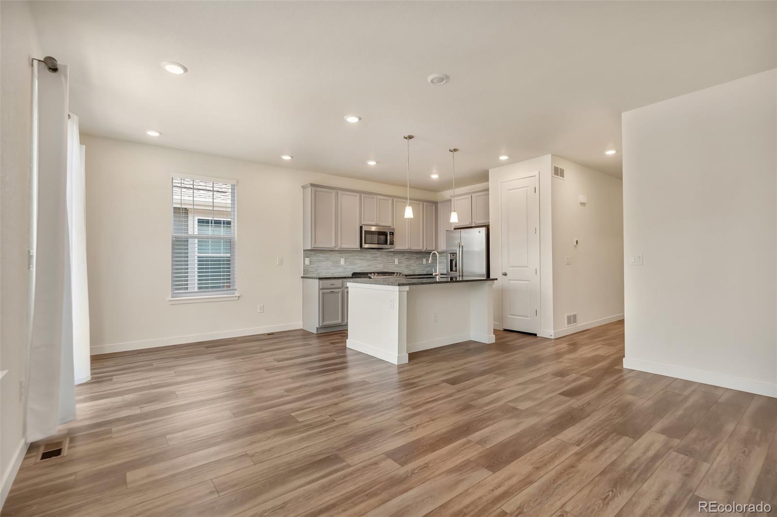 MLS Image #13 for 8531 w san juan avenue,littleton, Colorado