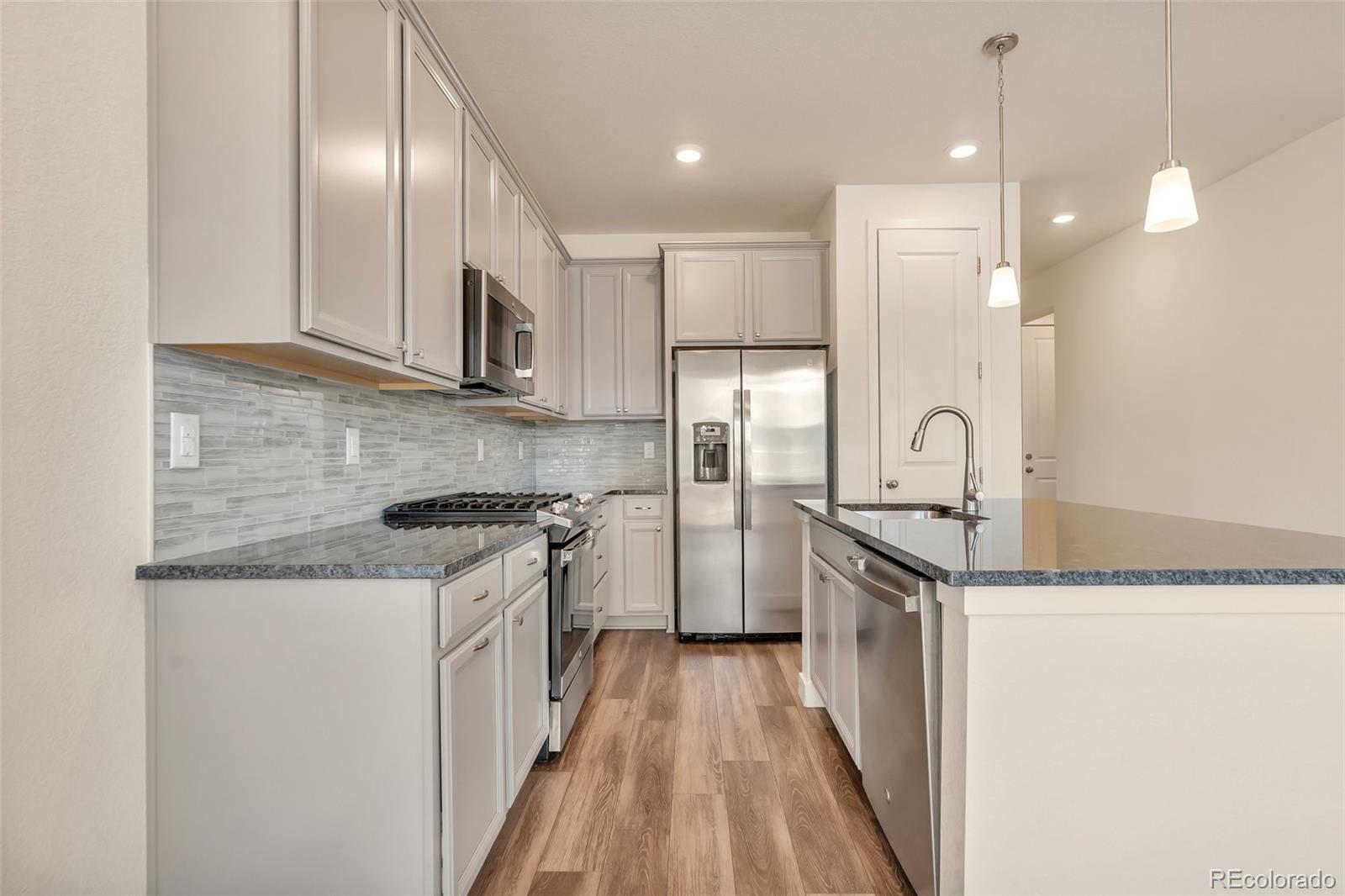 MLS Image #6 for 8531 w san juan avenue,littleton, Colorado