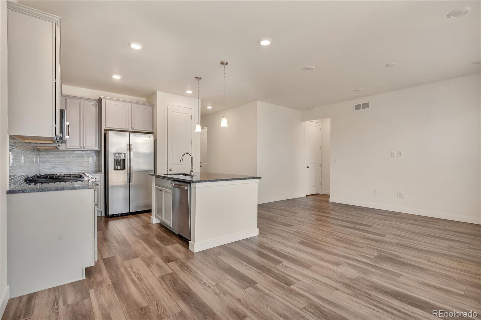 MLS Image #9 for 8531 w san juan avenue,littleton, Colorado