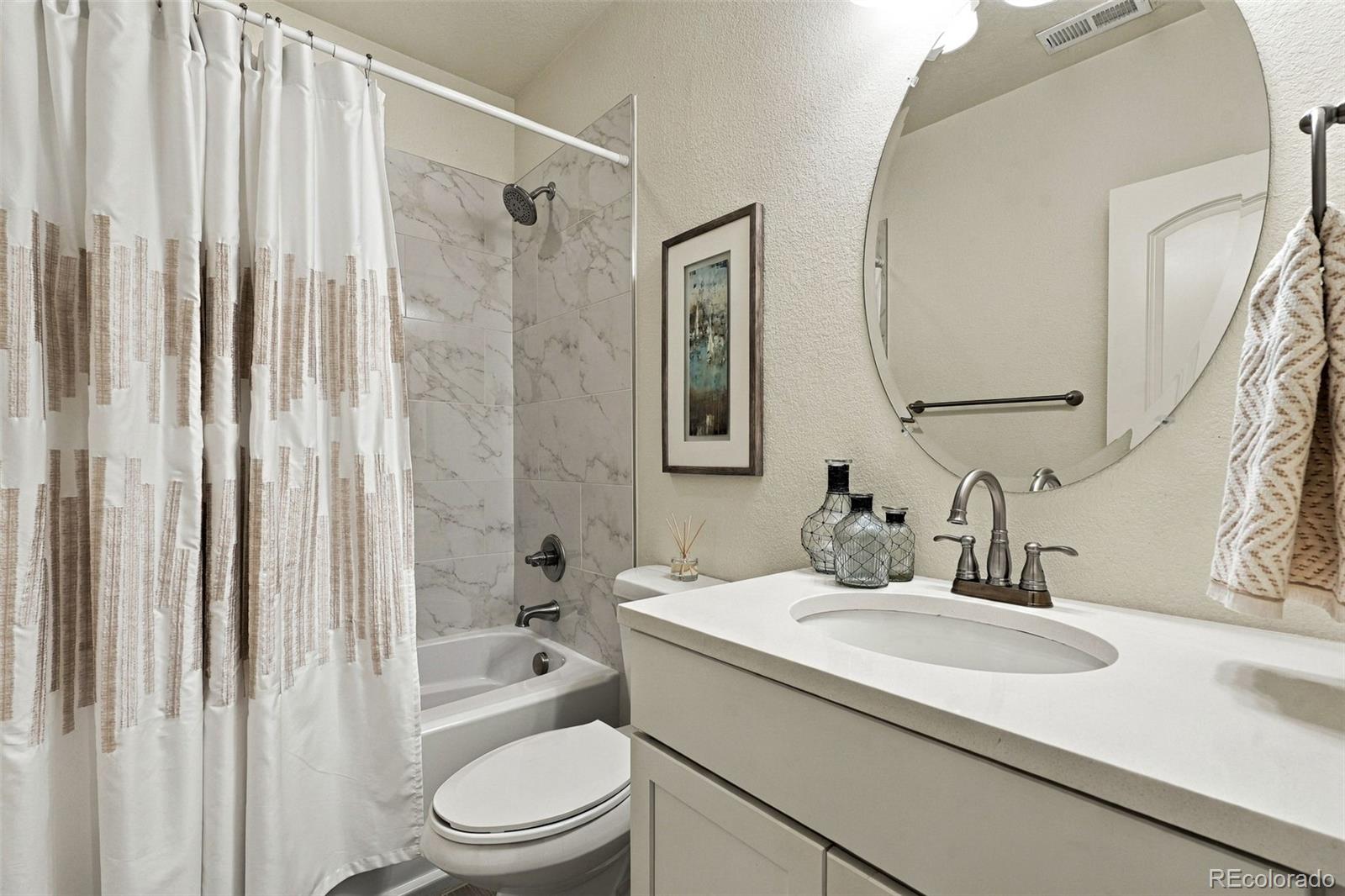 MLS Image #30 for 5047  akron street,denver, Colorado