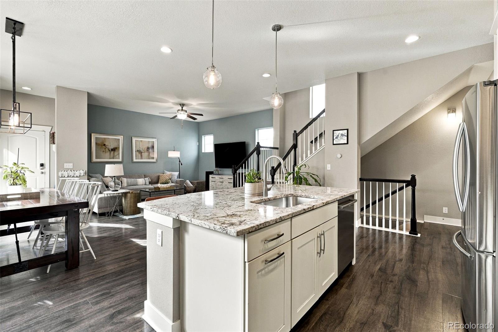 MLS Image #9 for 5047  akron street,denver, Colorado