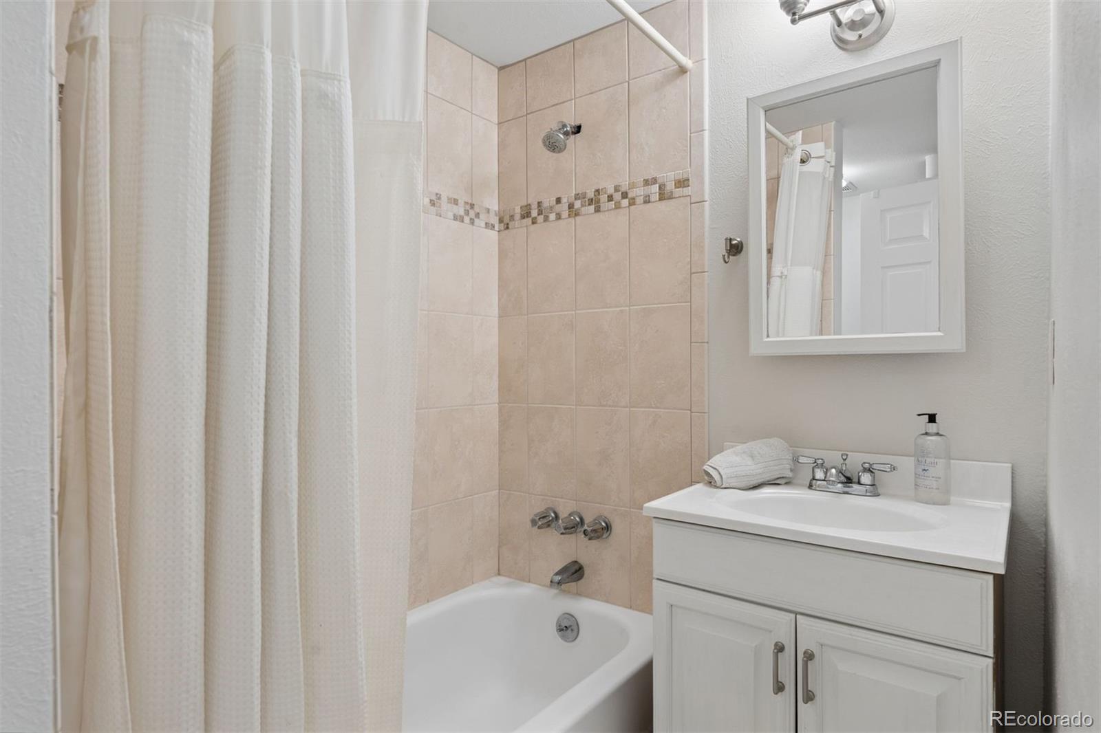 MLS Image #30 for 5394 e otero drive,centennial, Colorado