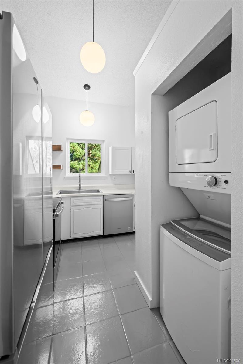 MLS Image #11 for 7977  countryside drive,niwot, Colorado