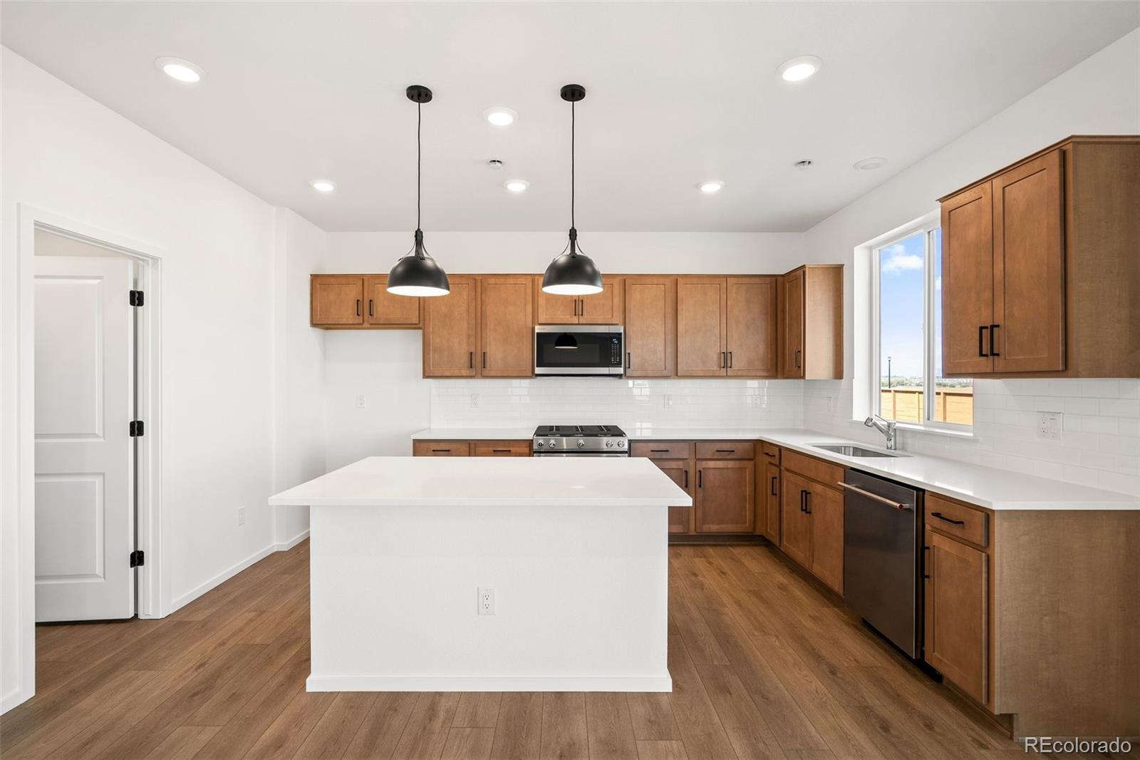 MLS Image #11 for 6773  utica avenue,firestone, Colorado