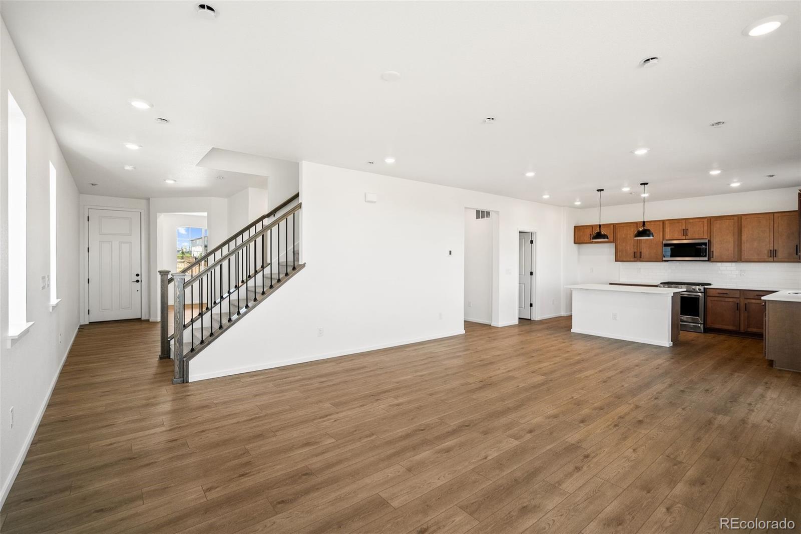 MLS Image #2 for 6773  utica avenue,firestone, Colorado