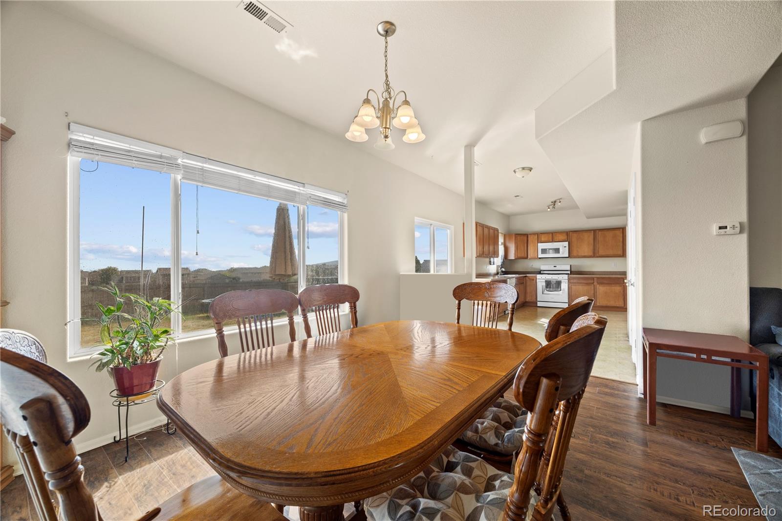 MLS Image #7 for 7569  chenoa court,colorado springs, Colorado