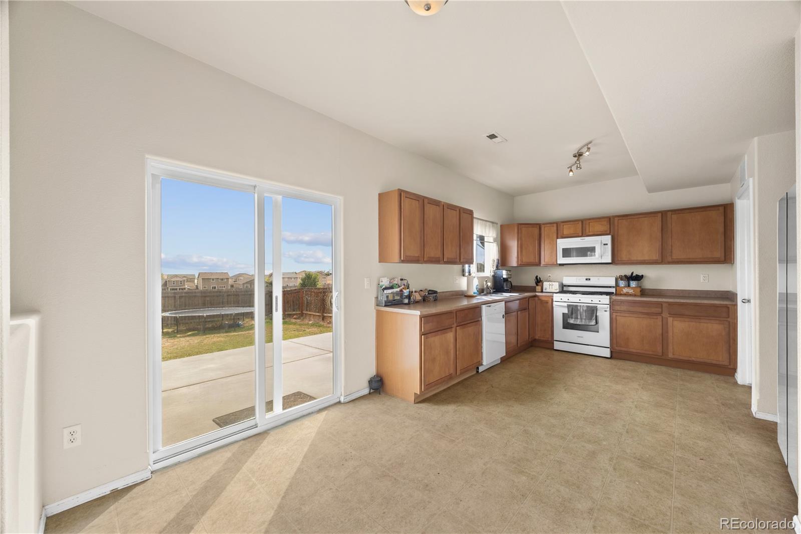 MLS Image #9 for 7569  chenoa court,colorado springs, Colorado