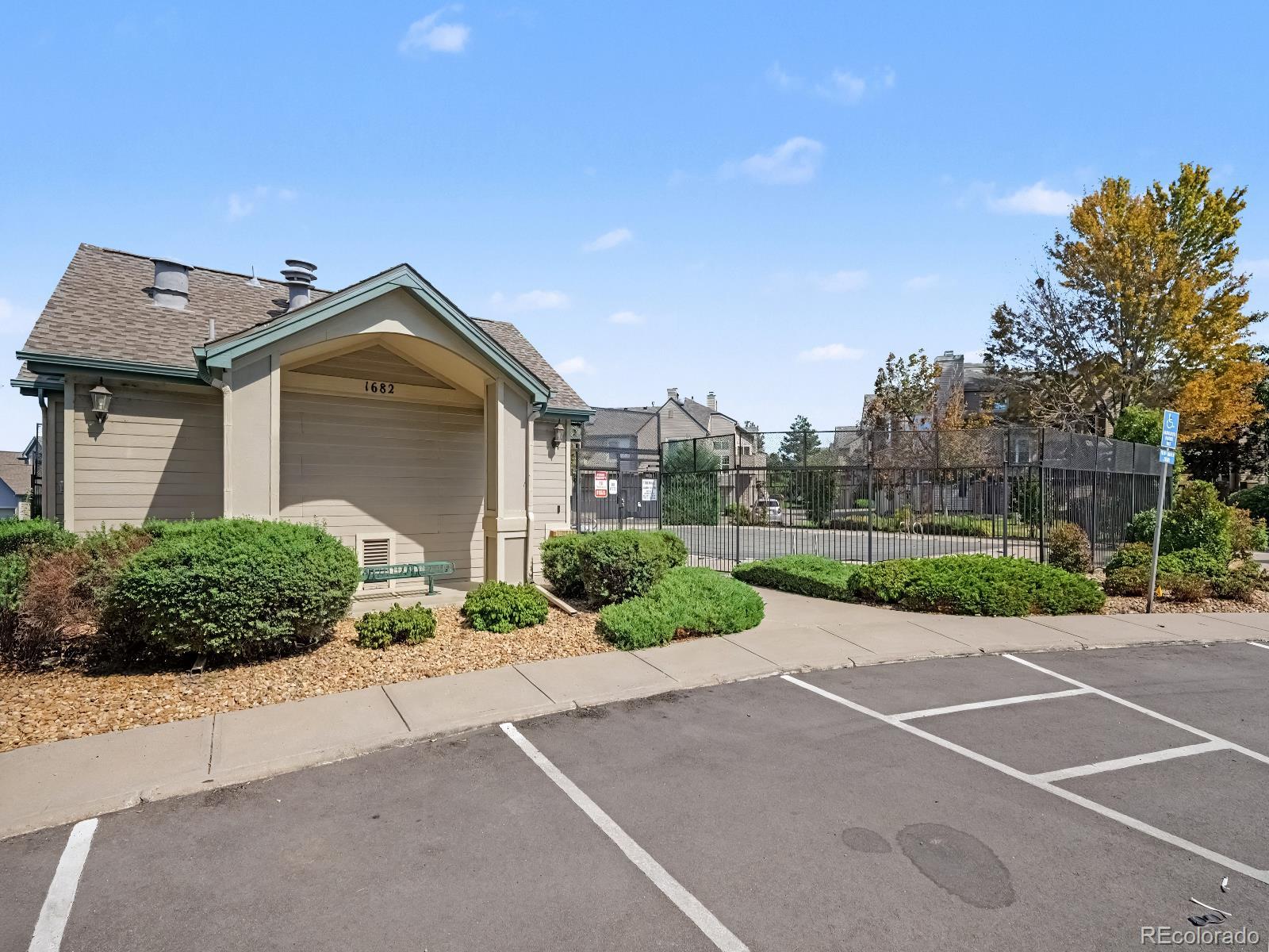 MLS Image #28 for 9792 e hawaii place,aurora, Colorado