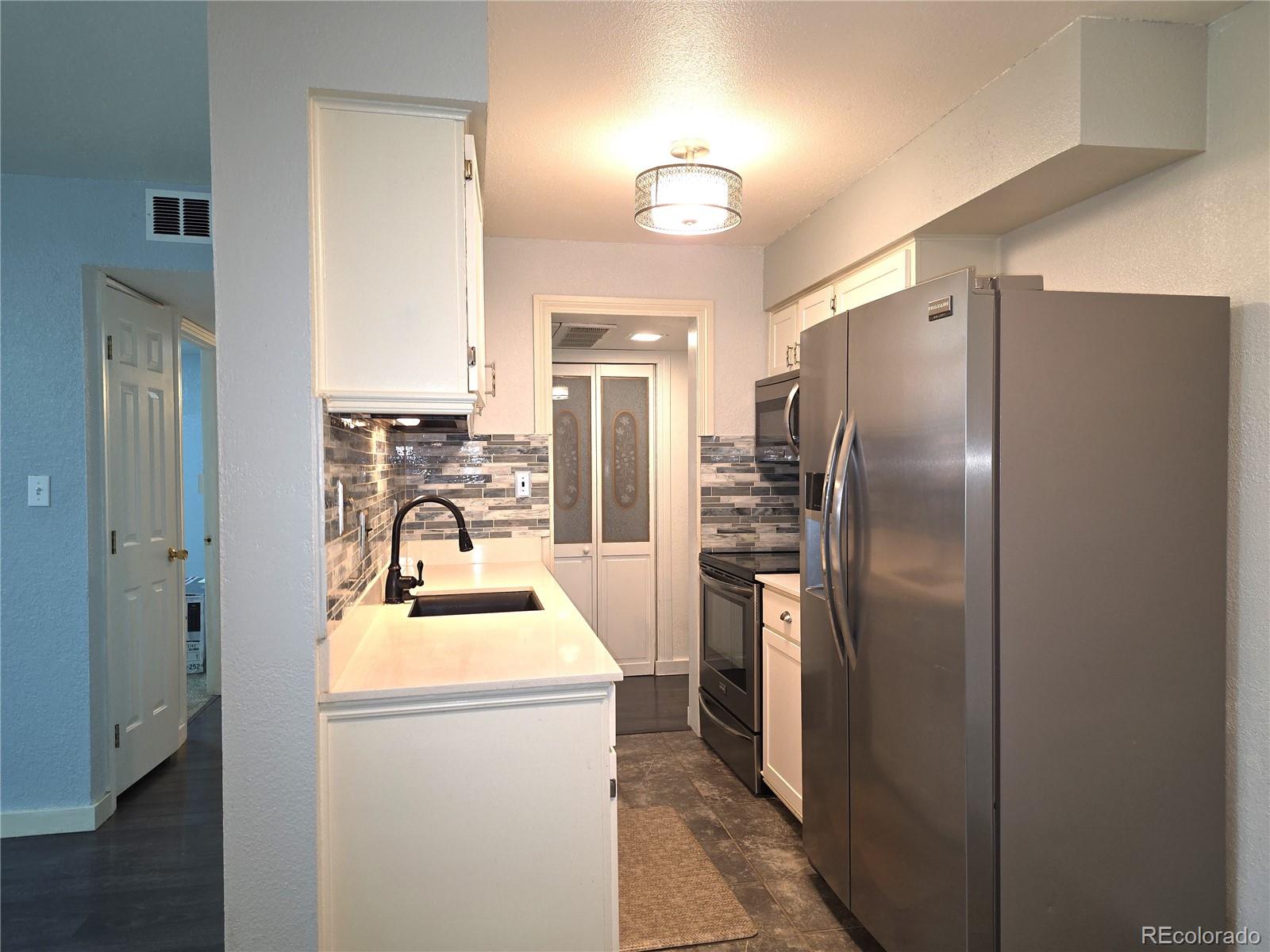 MLS Image #5 for 7755 e quincy avenue,denver, Colorado
