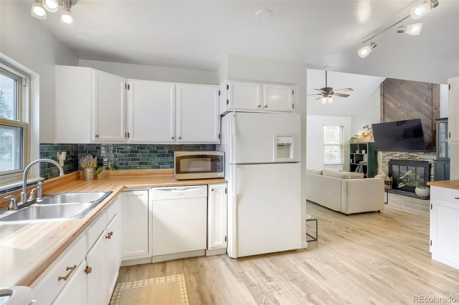 MLS Image #14 for 8025 s johnson court,littleton, Colorado