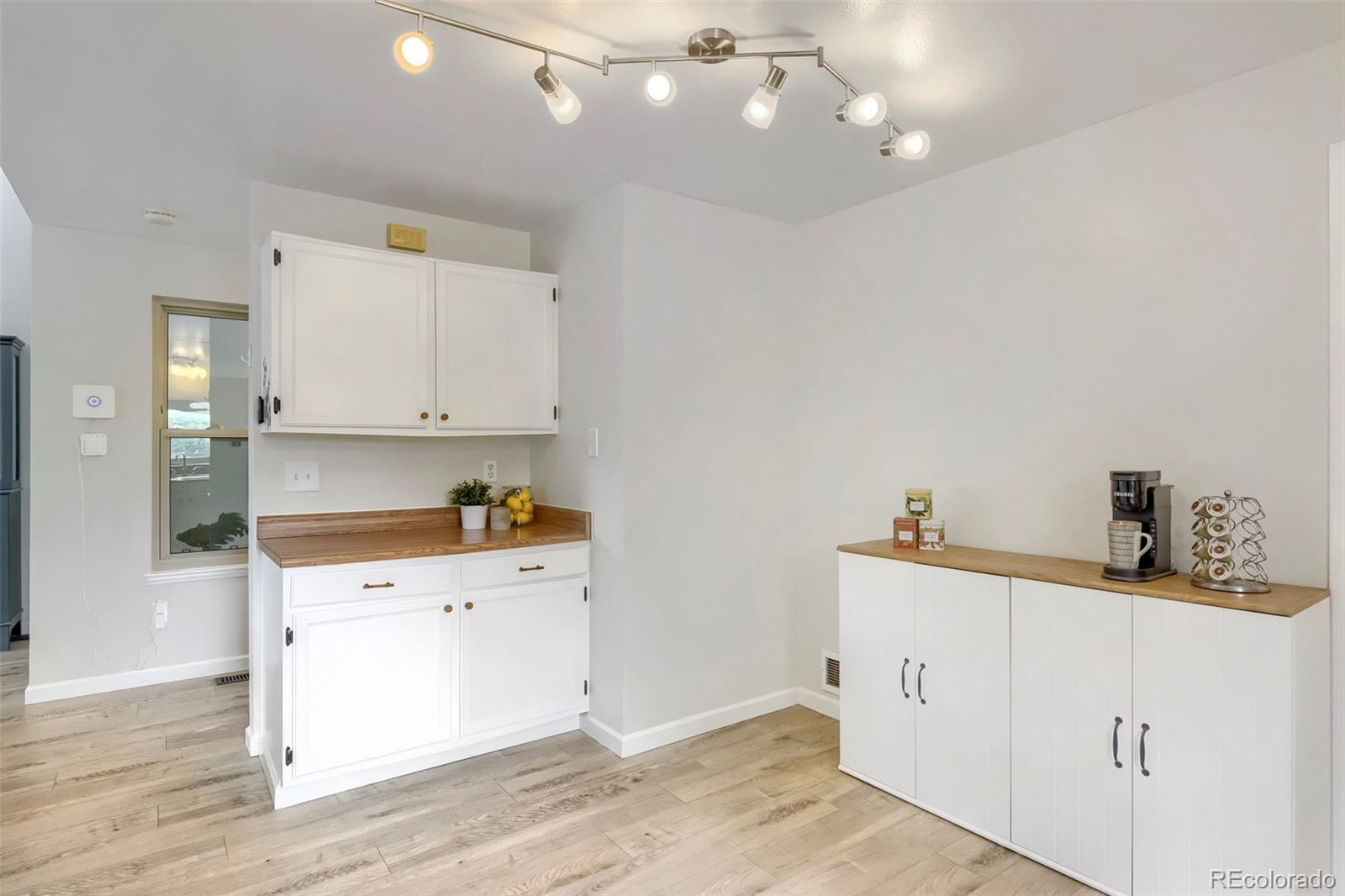 MLS Image #15 for 8025 s johnson court,littleton, Colorado