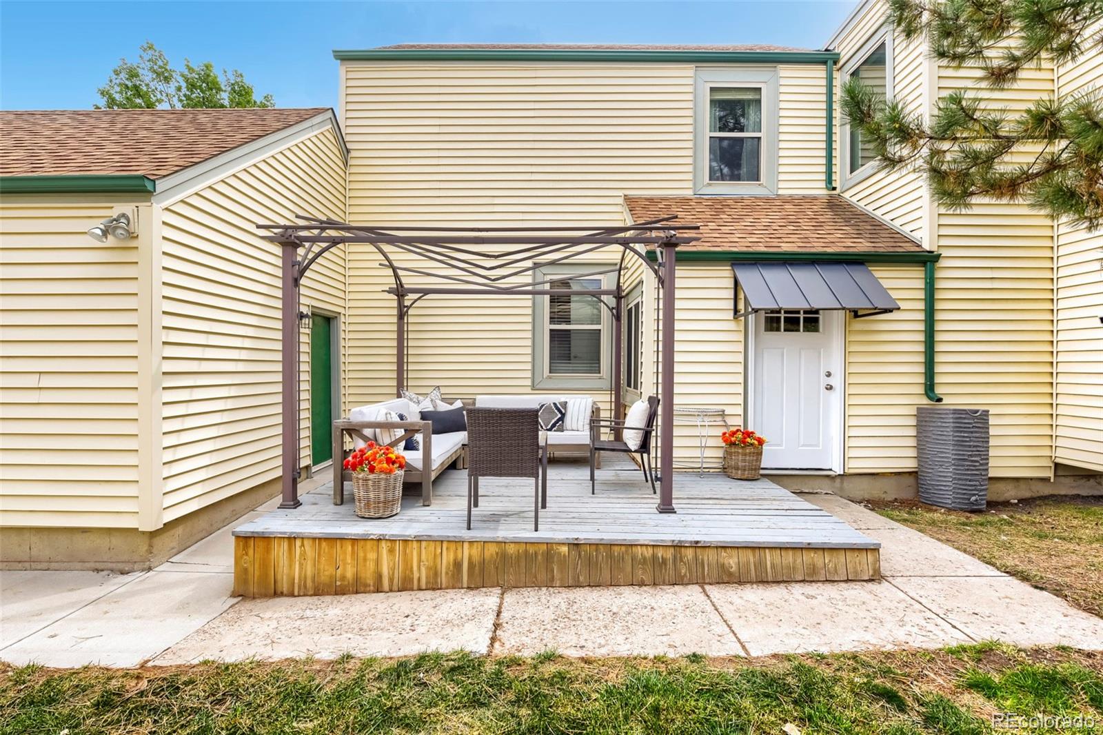 MLS Image #2 for 8025 s johnson court,littleton, Colorado