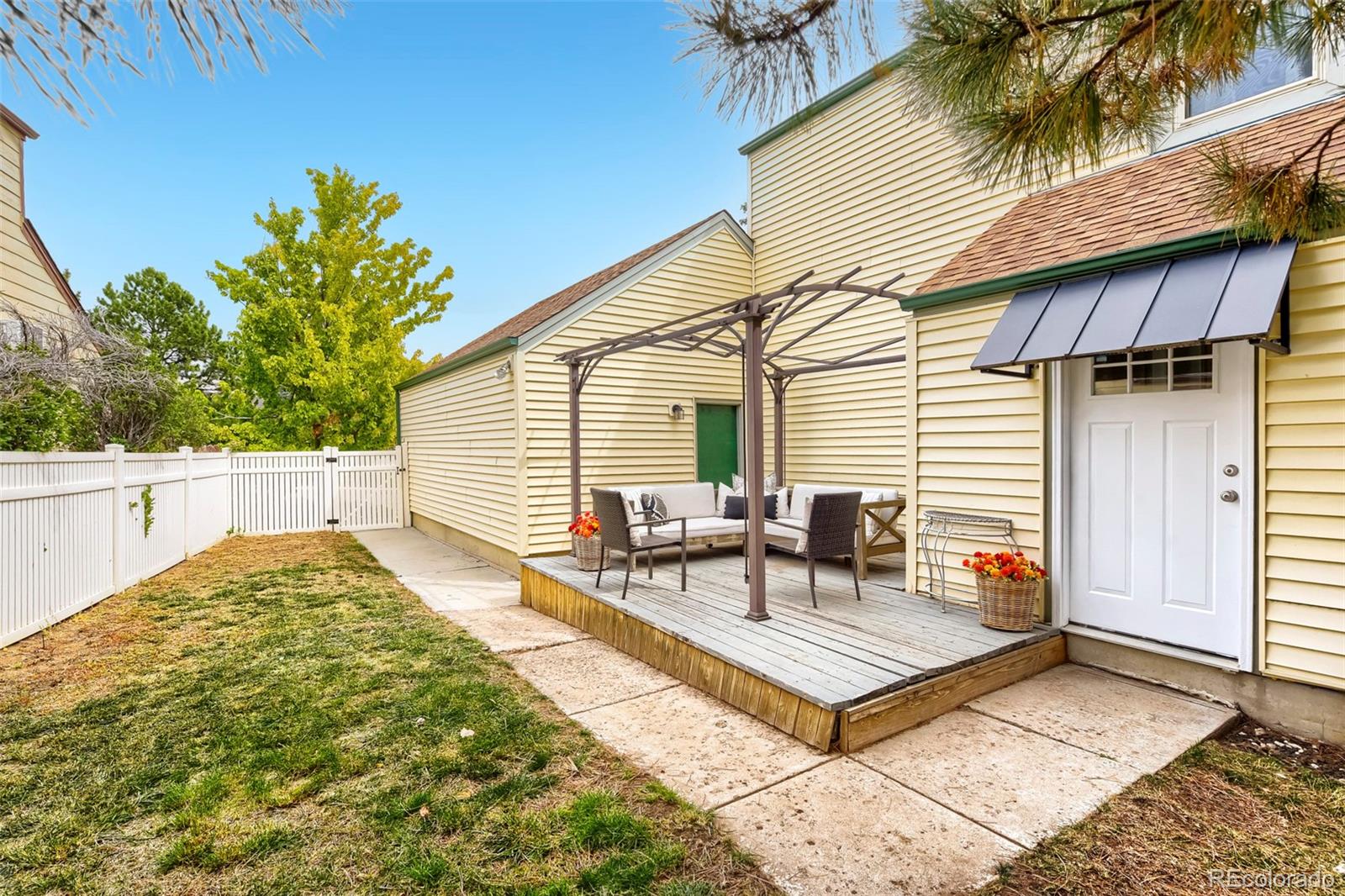 MLS Image #3 for 8025 s johnson court,littleton, Colorado