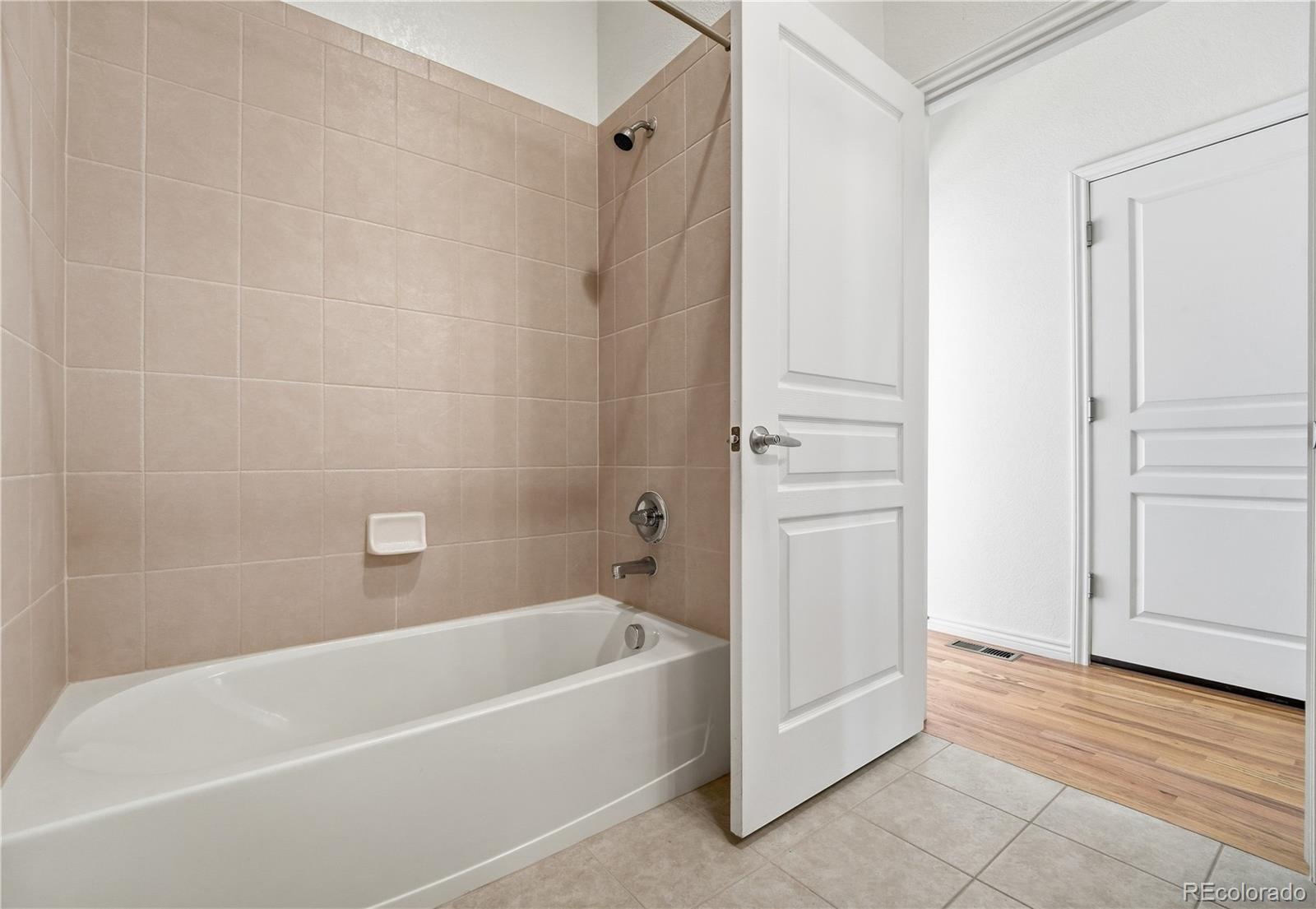 MLS Image #16 for 5843 s taft way ,littleton, Colorado