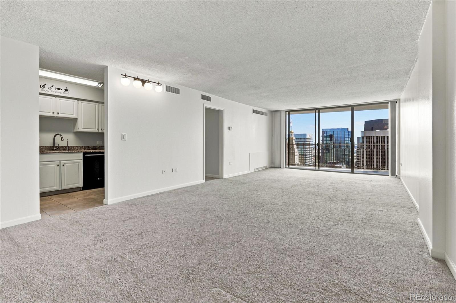 MLS Image #1 for 1020  15th street 33g,denver, Colorado