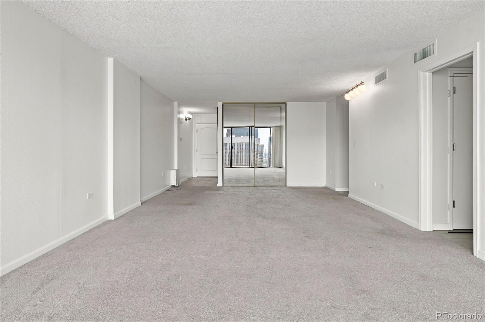 MLS Image #10 for 1020  15th street 33g,denver, Colorado
