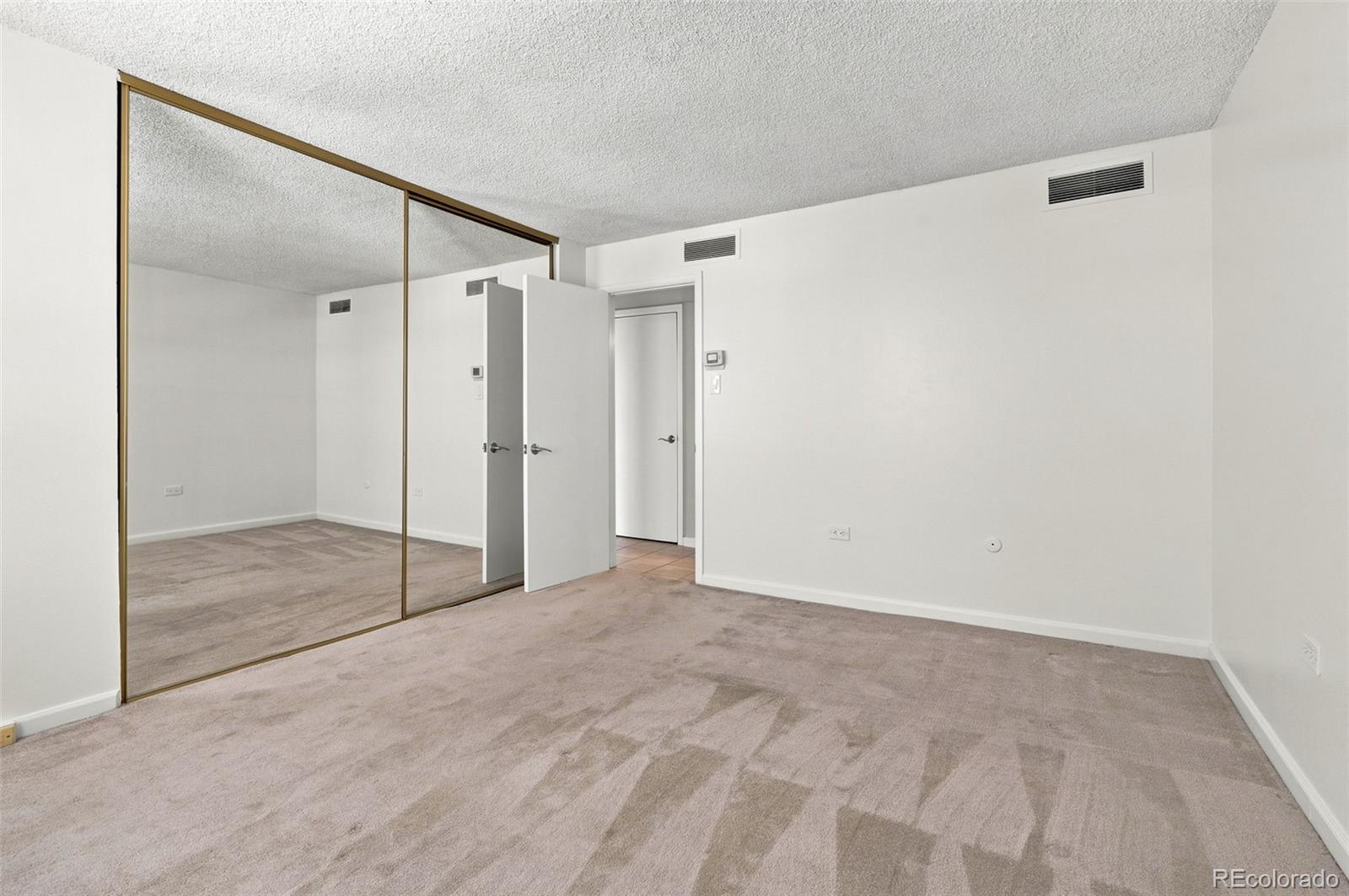 MLS Image #16 for 1020  15th street 33g,denver, Colorado