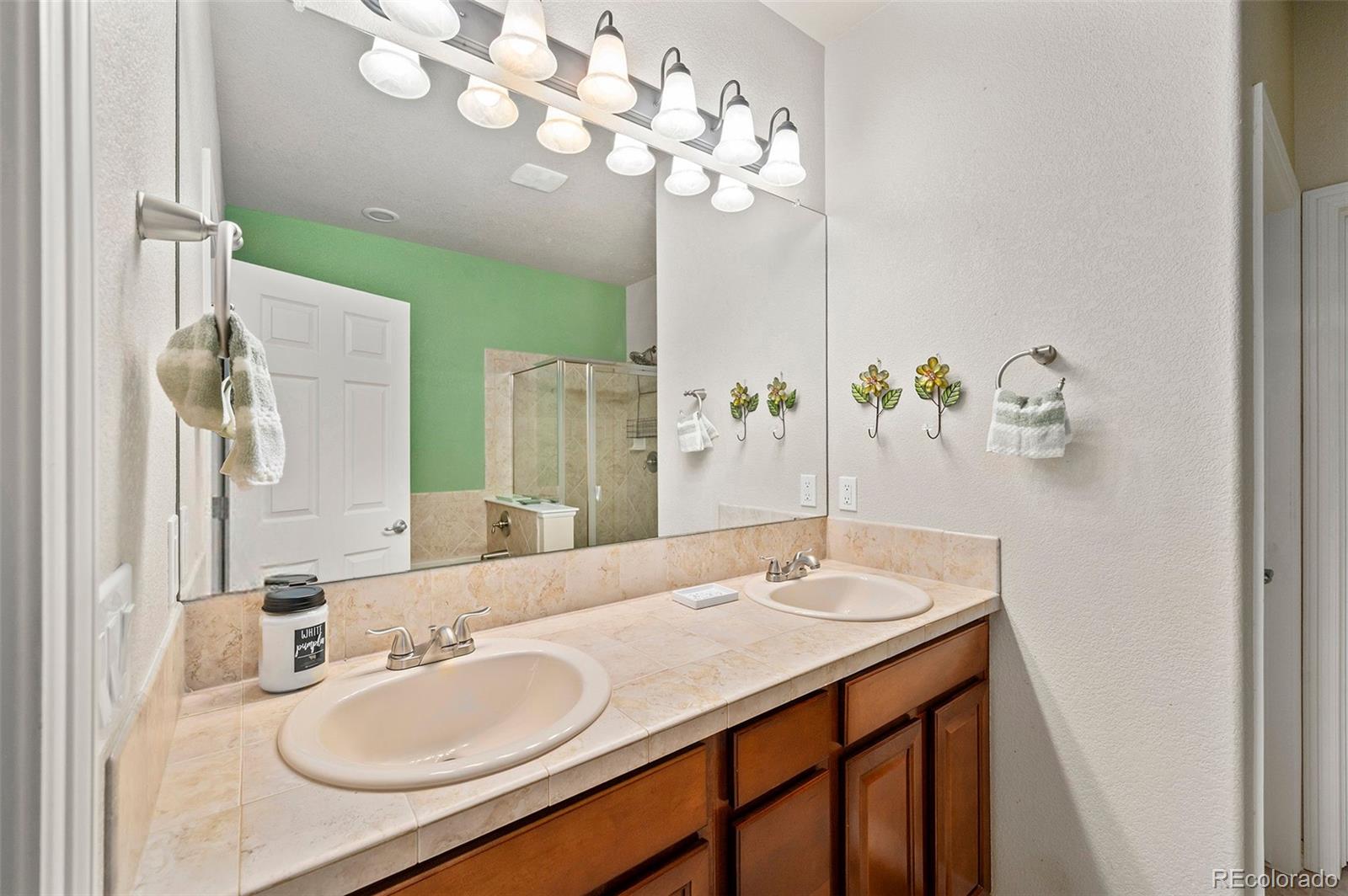 MLS Image #15 for 6402 s irvington way,aurora, Colorado