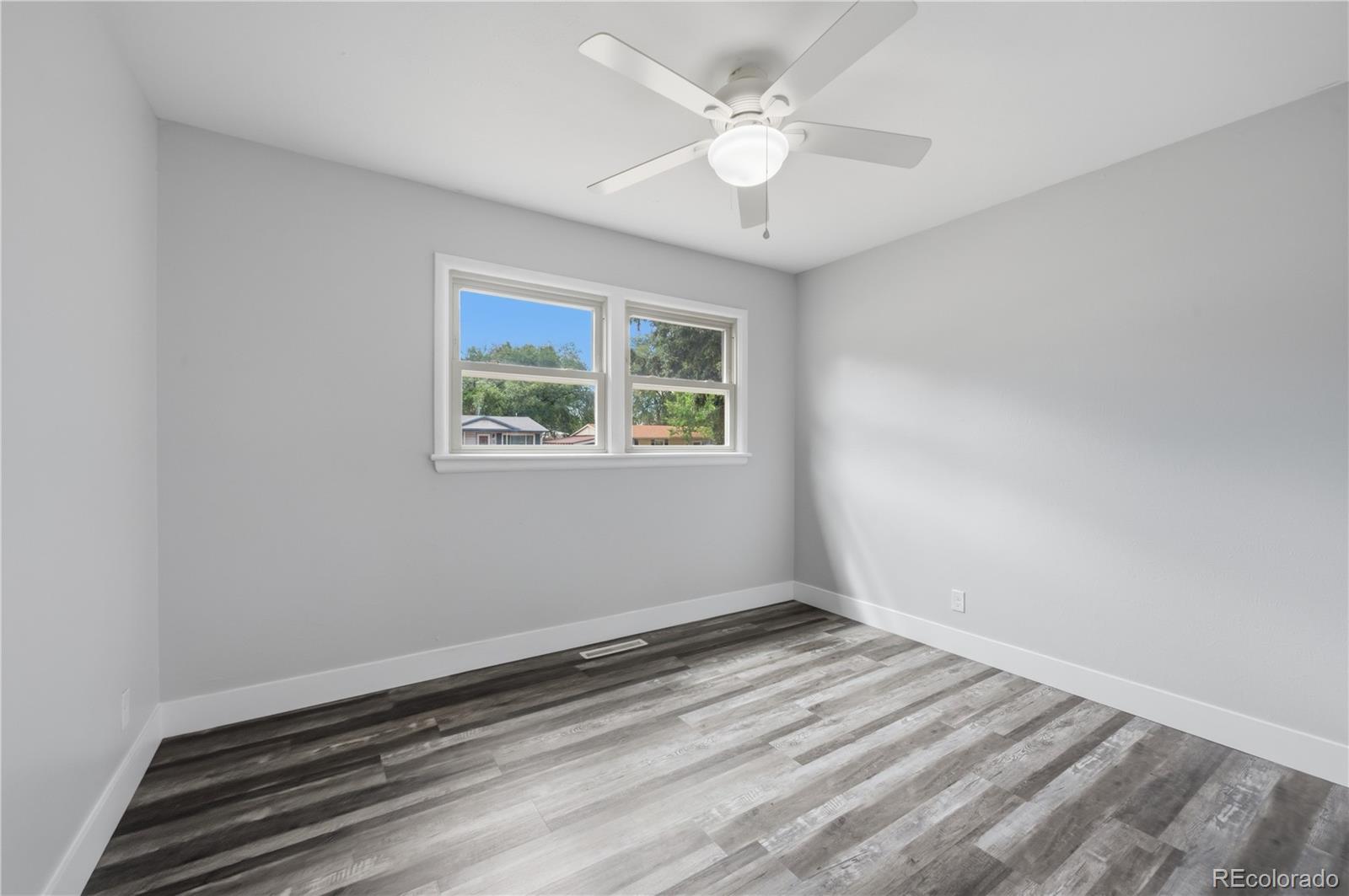MLS Image #13 for 2818  merry lane,colorado springs, Colorado