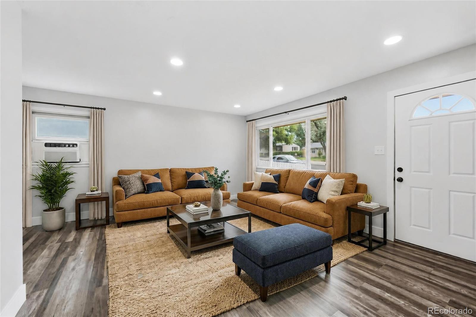 MLS Image #2 for 2818  merry lane,colorado springs, Colorado