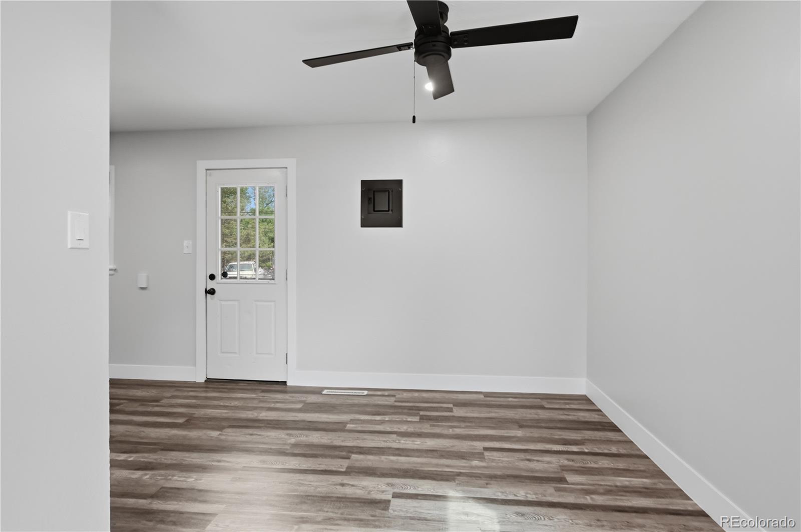MLS Image #8 for 2818  merry lane,colorado springs, Colorado