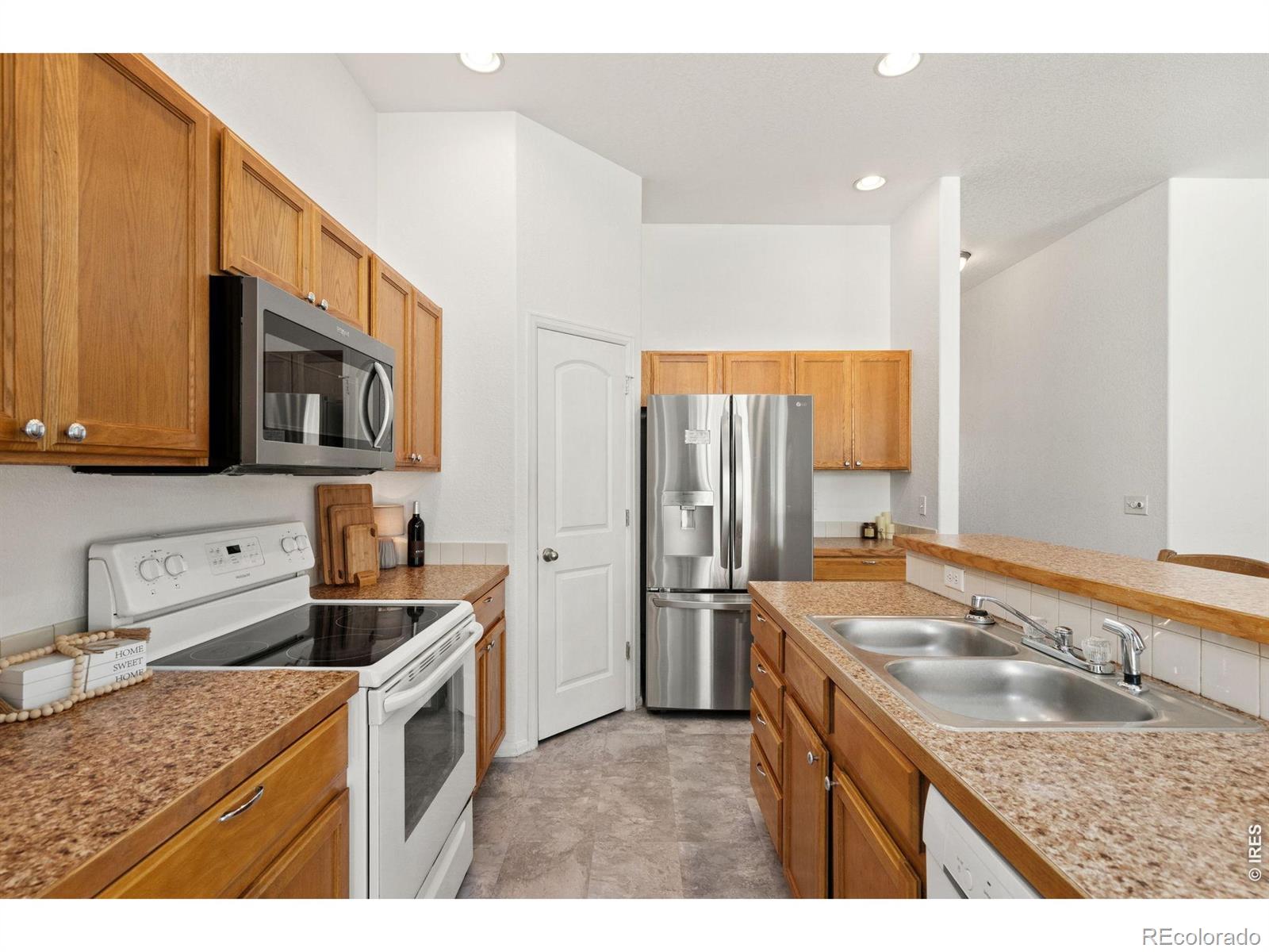MLS Image #11 for 2202  maple hill drive,fort collins, Colorado