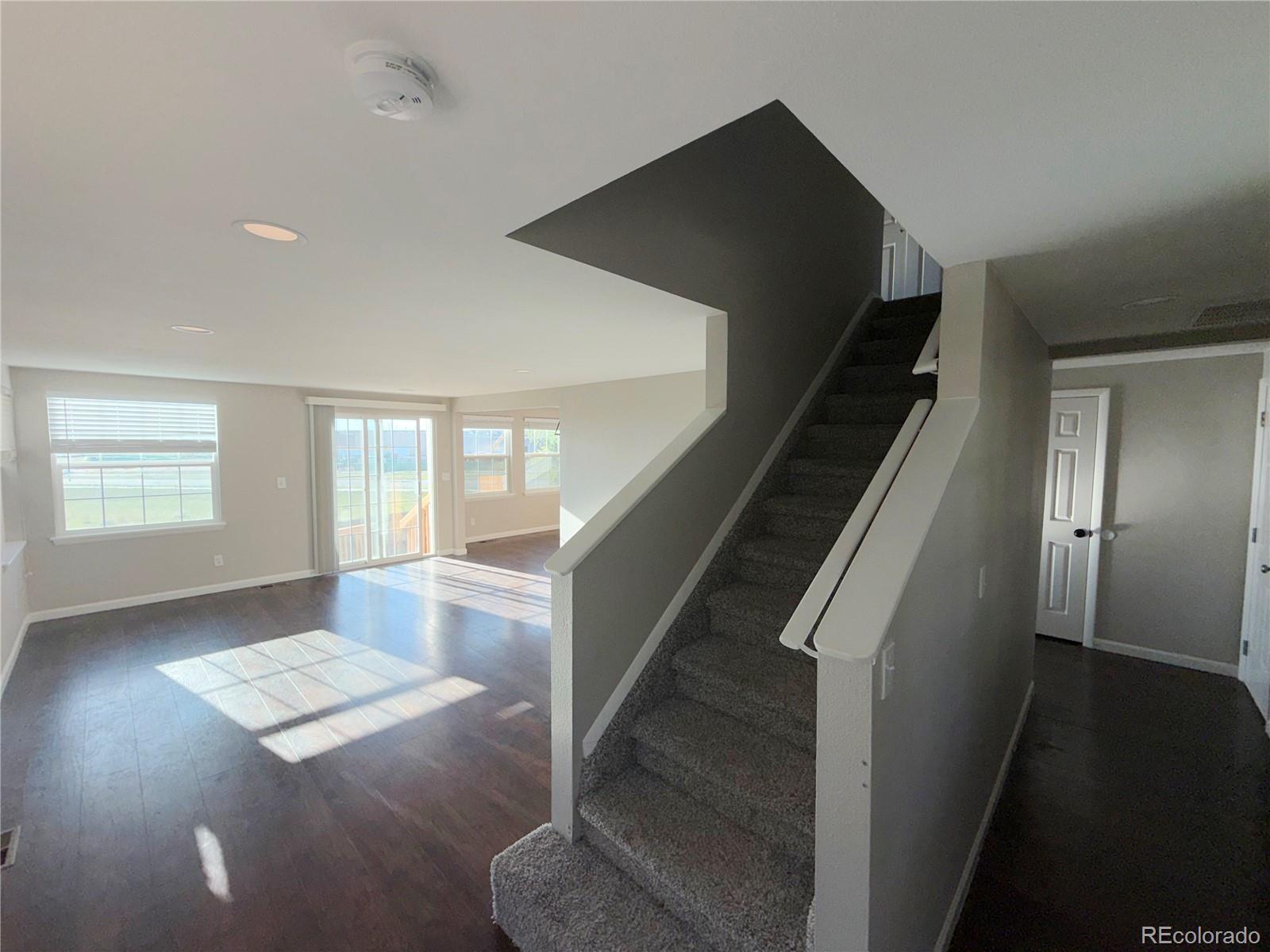 MLS Image #3 for 22471 e princeton drive,aurora, Colorado