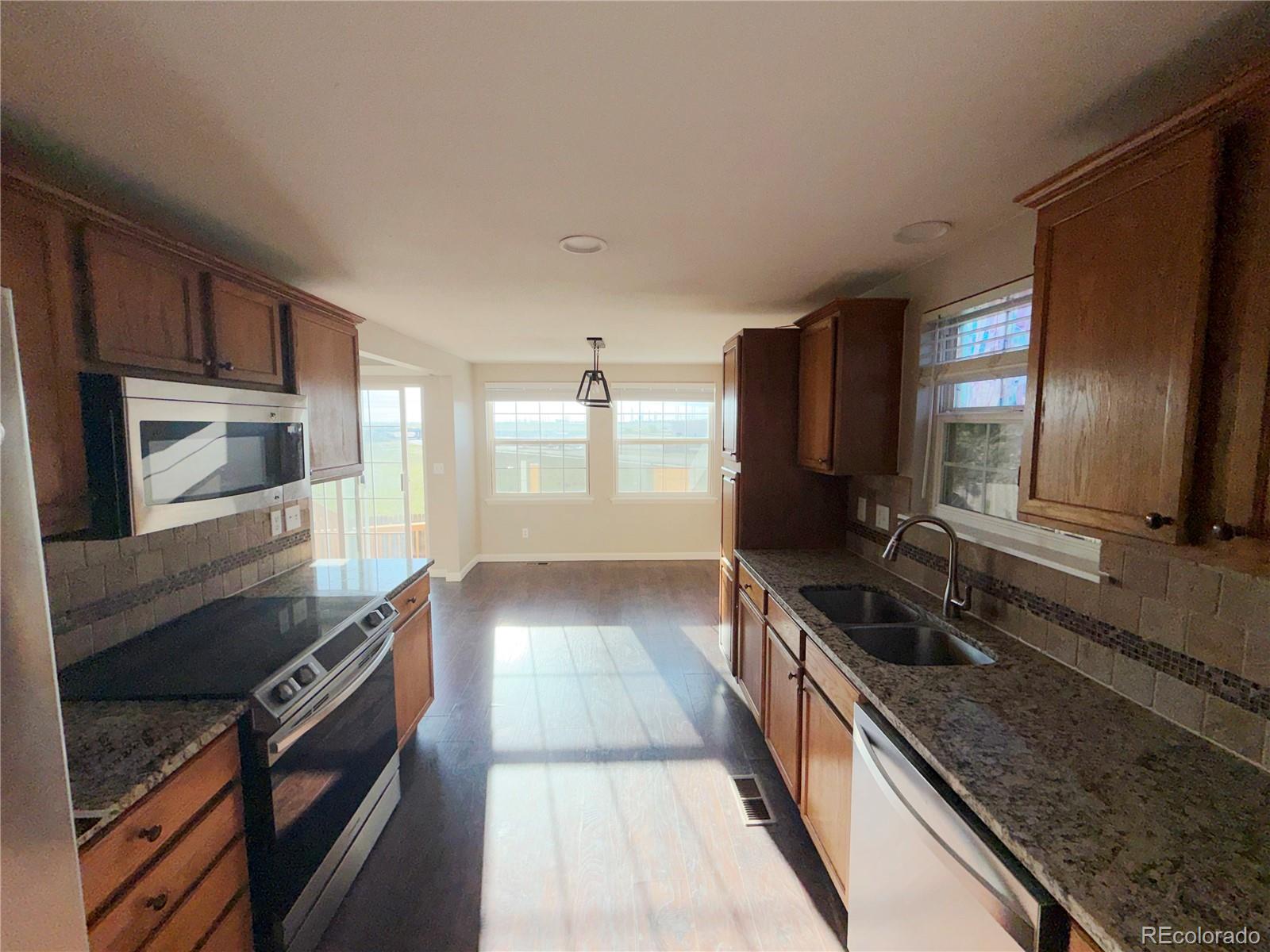 MLS Image #9 for 22471 e princeton drive,aurora, Colorado