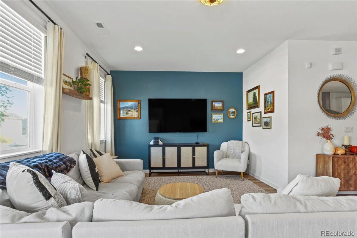 MLS Image #3 for 9790  mount kataka point,littleton, Colorado
