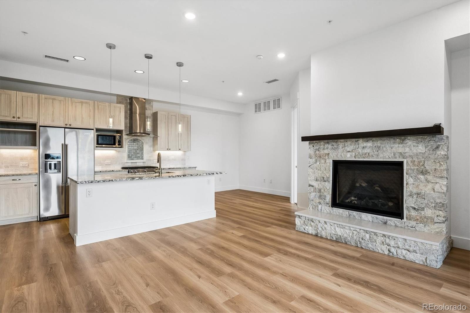MLS Image #1 for 4885 s monaco street,denver, Colorado