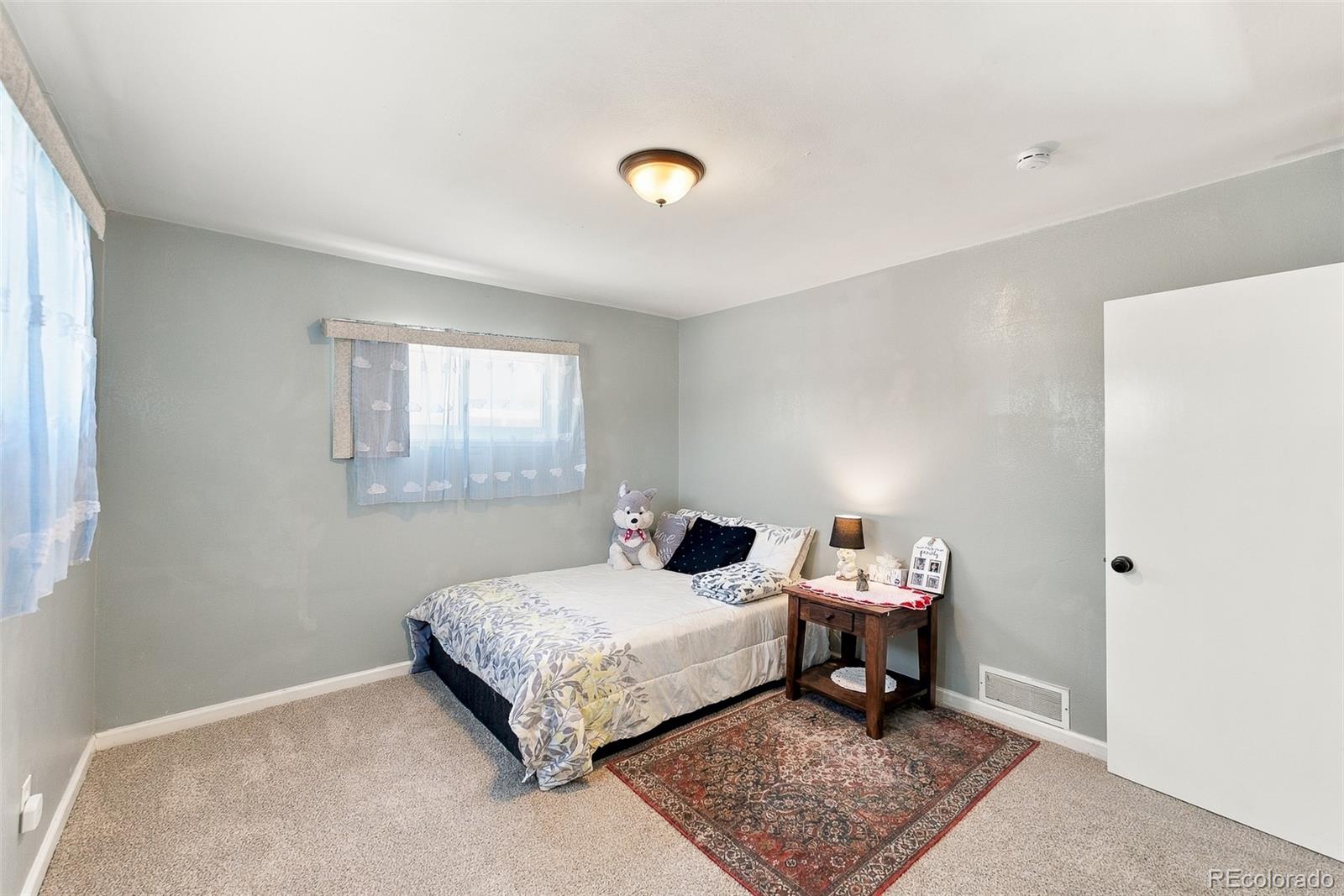 MLS Image #11 for 708  zion street,aurora, Colorado
