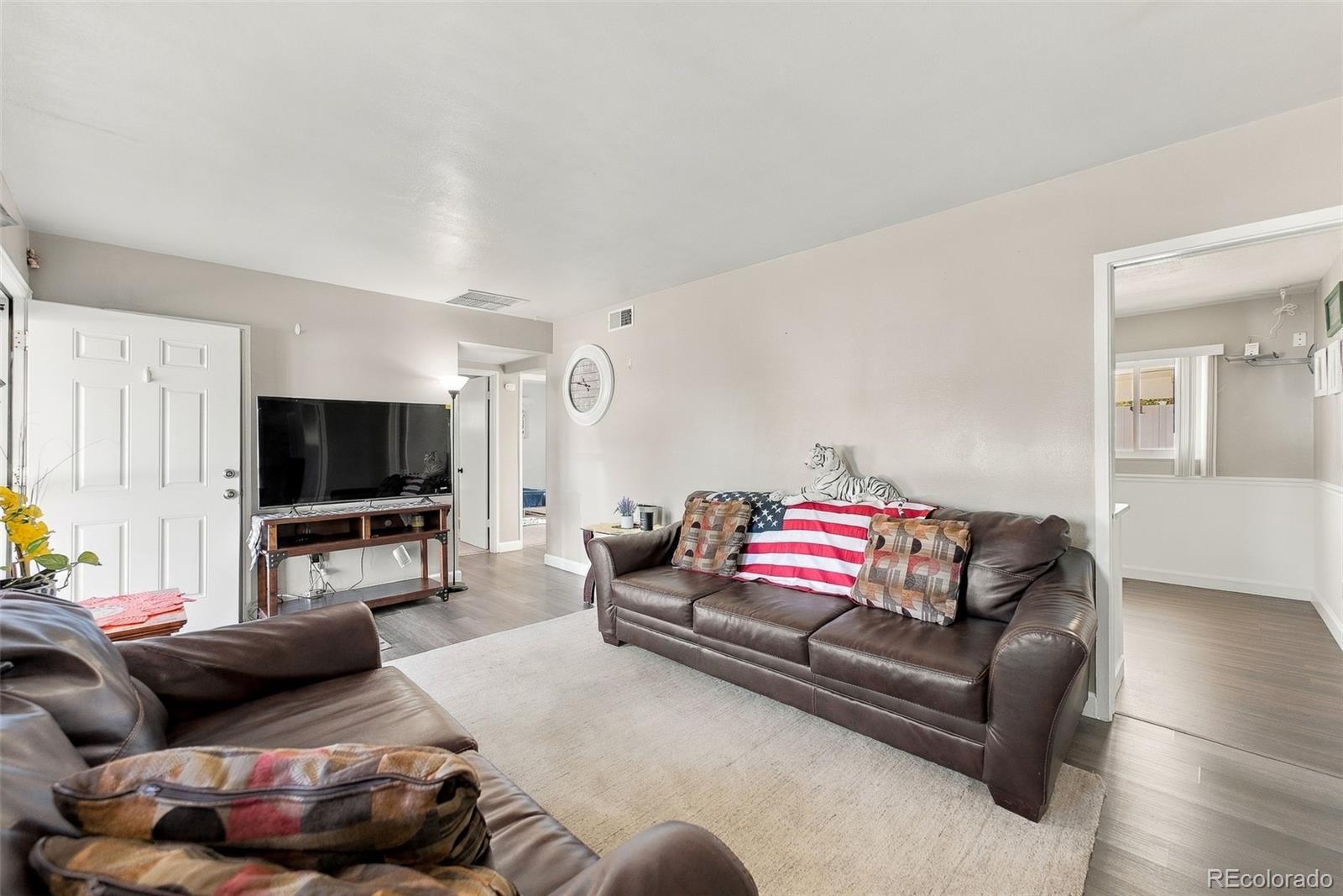 MLS Image #3 for 708  zion street,aurora, Colorado