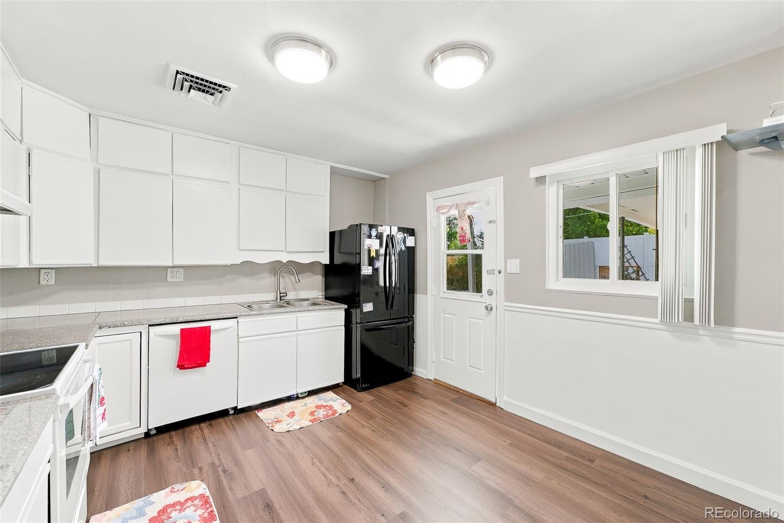 MLS Image #5 for 708  zion street,aurora, Colorado