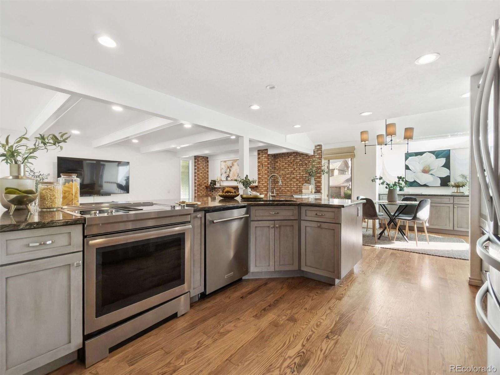 MLS Image #12 for 7749 s glencoe way,centennial, Colorado