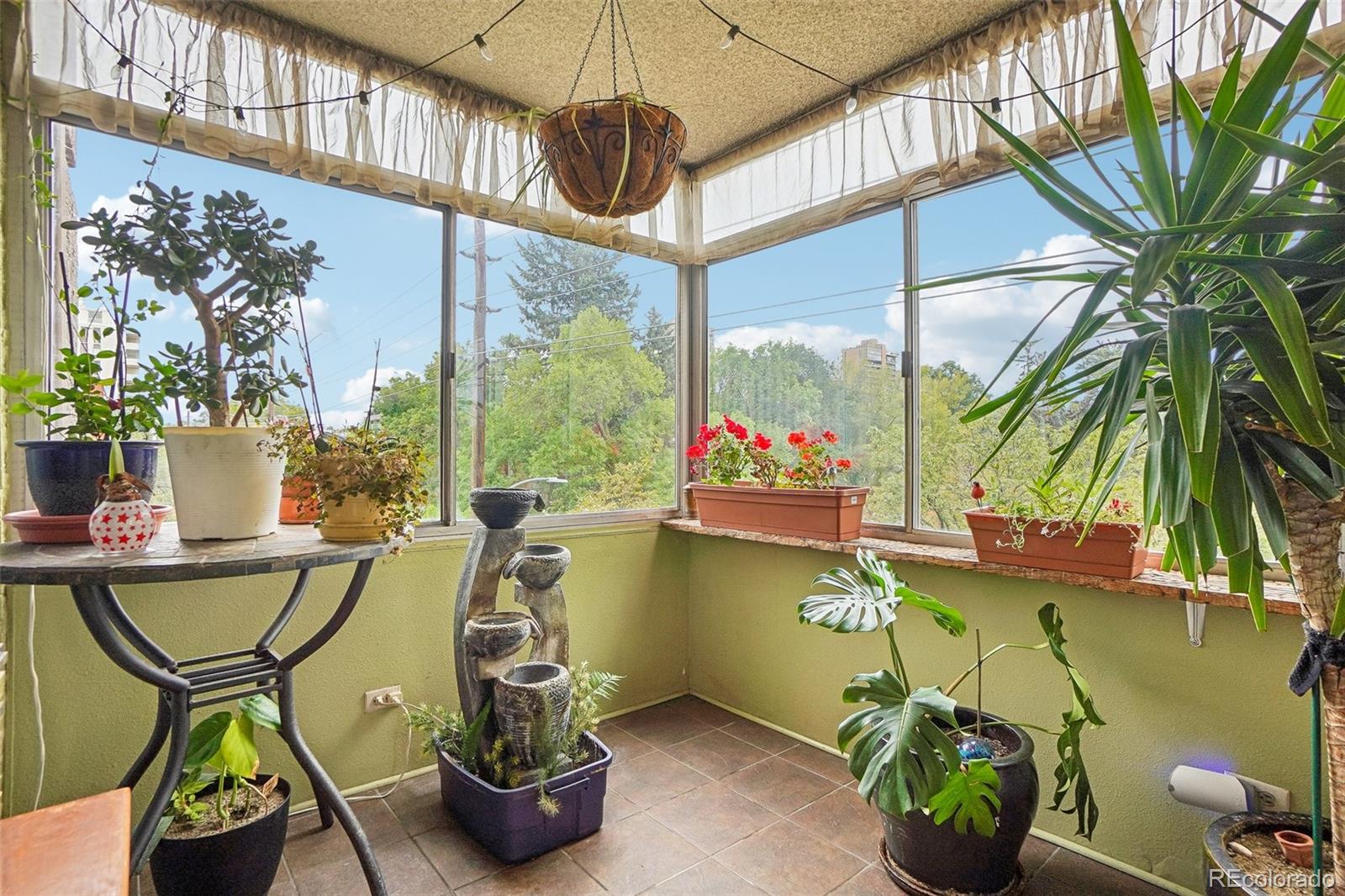 MLS Image #16 for 1313 n williams street,denver, Colorado