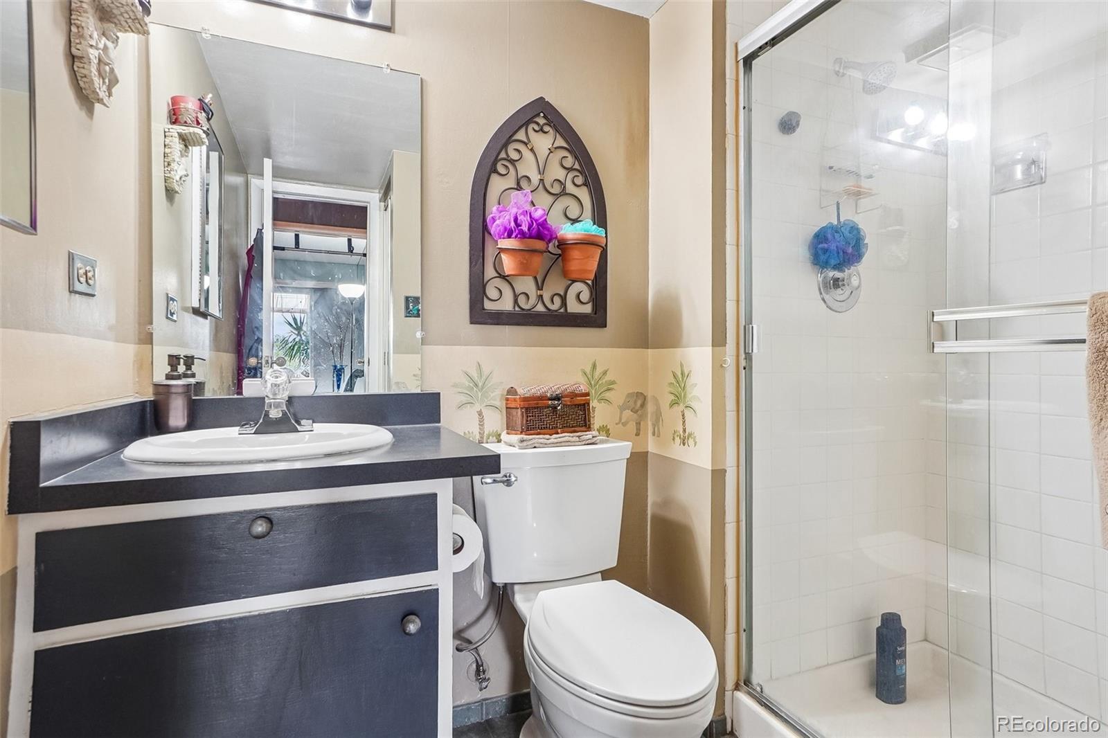 MLS Image #24 for 1313 n williams street,denver, Colorado