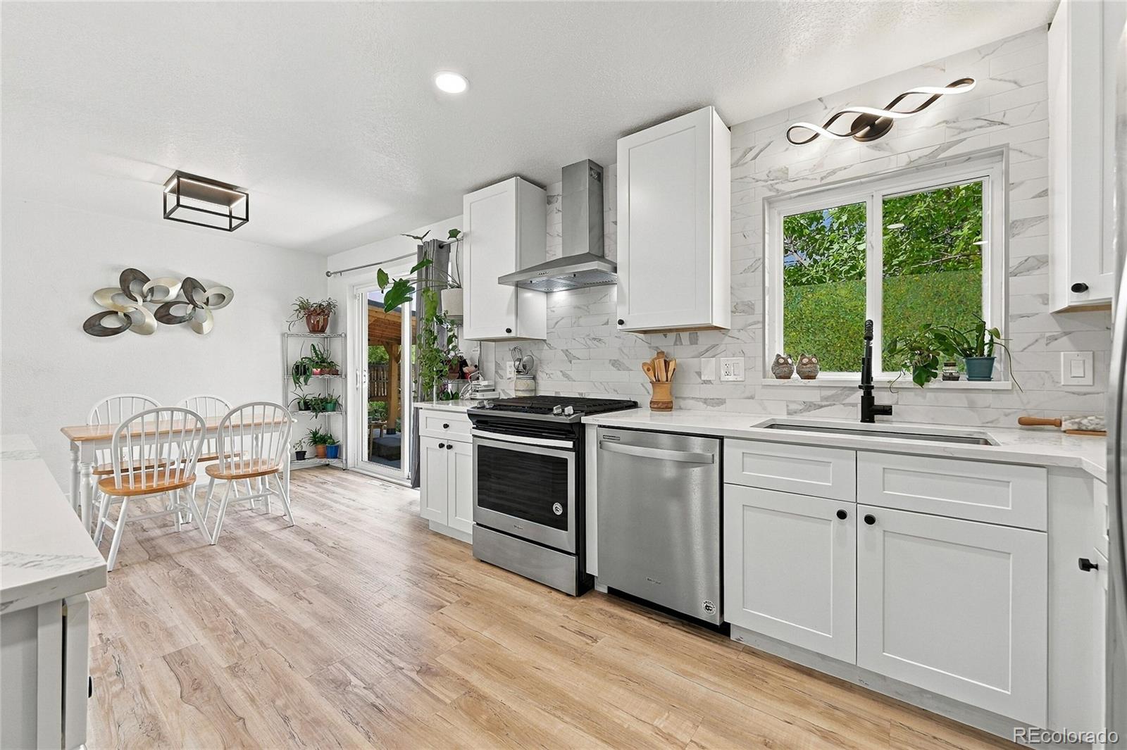 MLS Image #10 for 12295 w ohio place,lakewood, Colorado