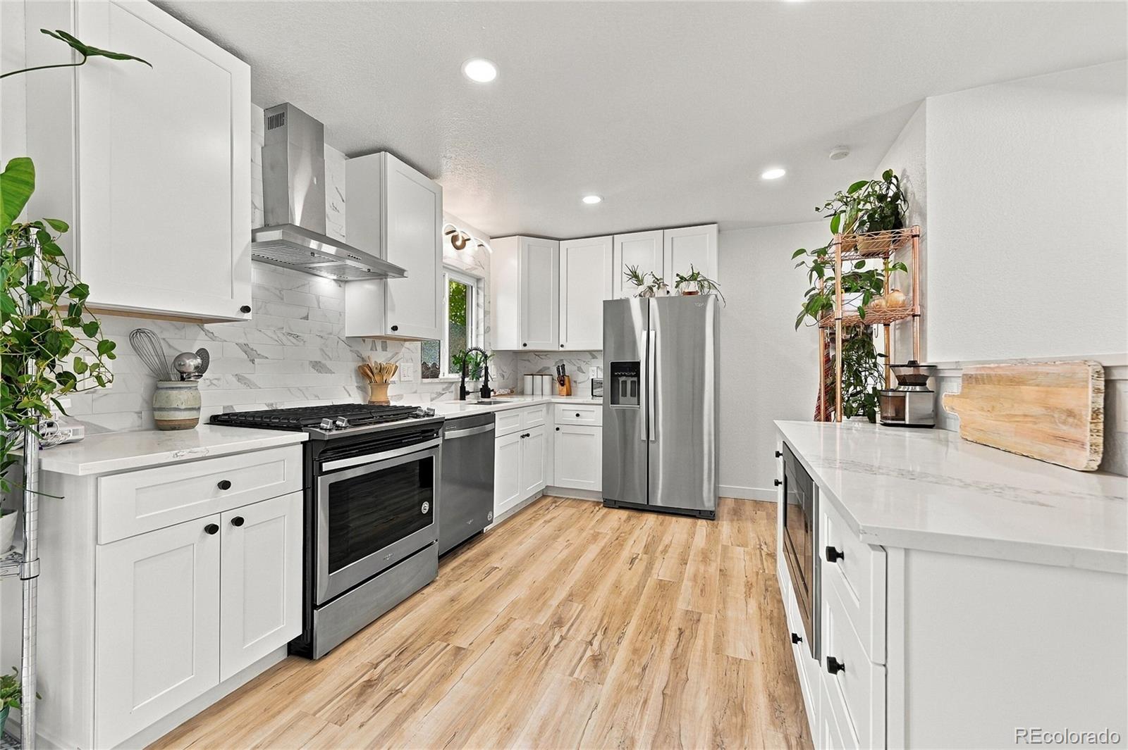 MLS Image #7 for 12295 w ohio place,lakewood, Colorado
