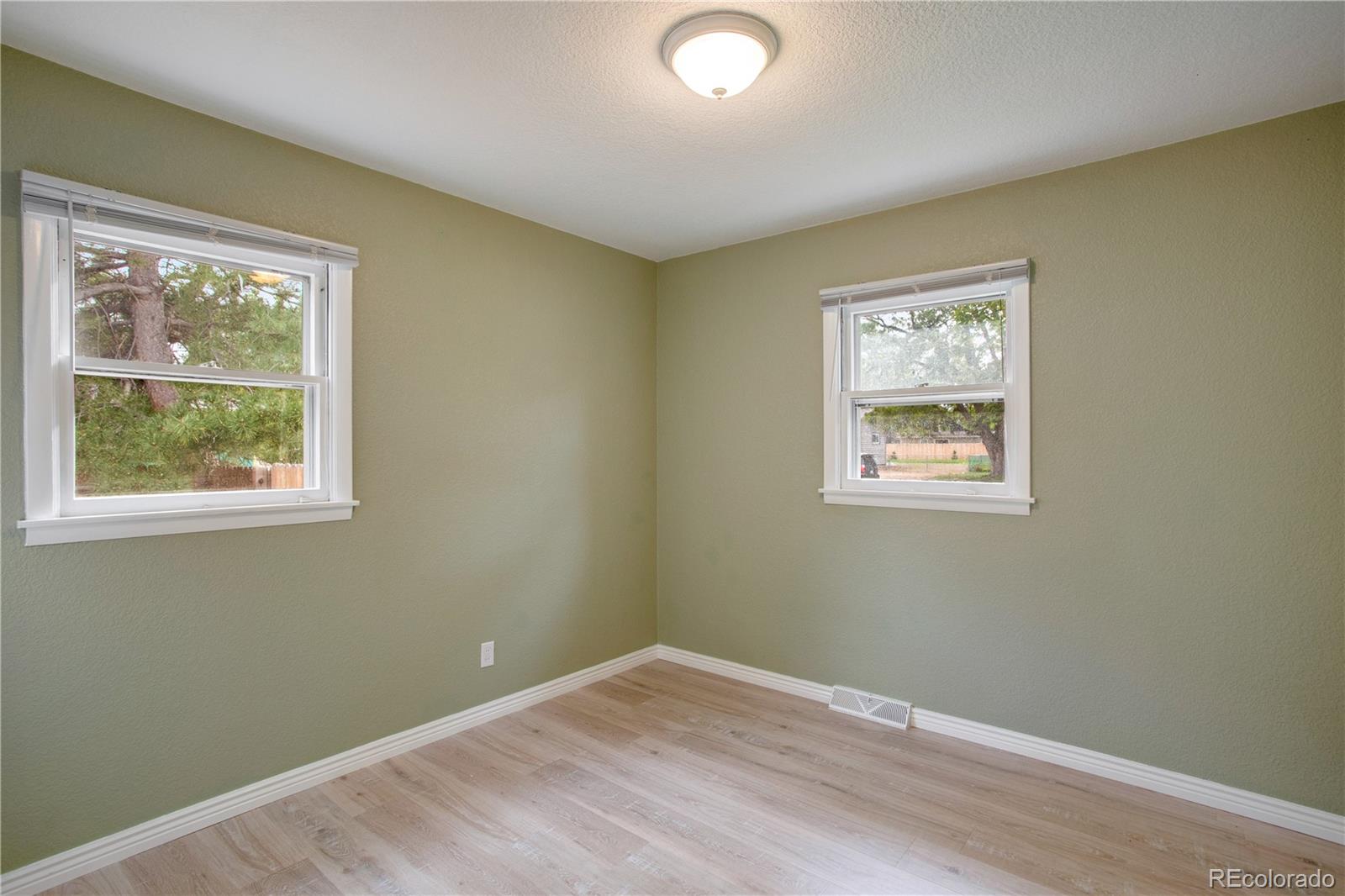 MLS Image #18 for 12762  woodland drive,longmont, Colorado