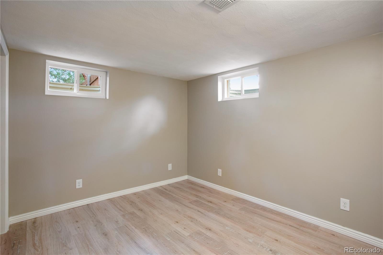 MLS Image #25 for 12762  woodland drive,longmont, Colorado