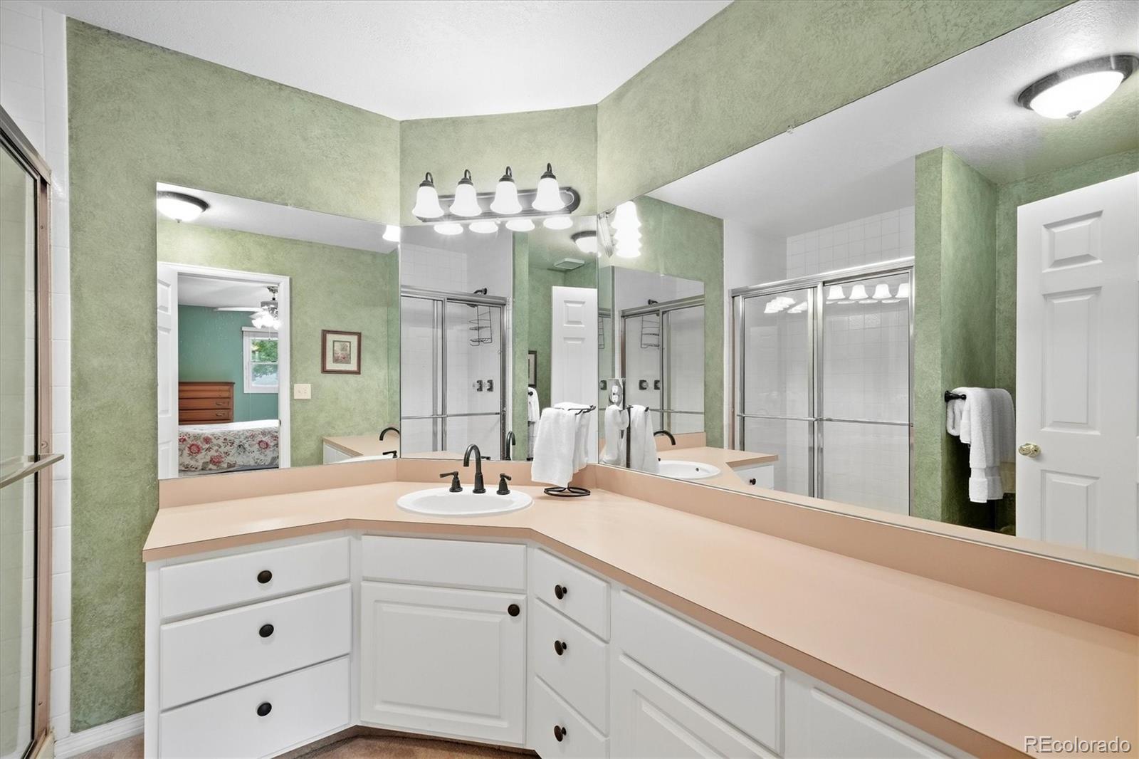 MLS Image #24 for 5  white pine place,littleton, Colorado
