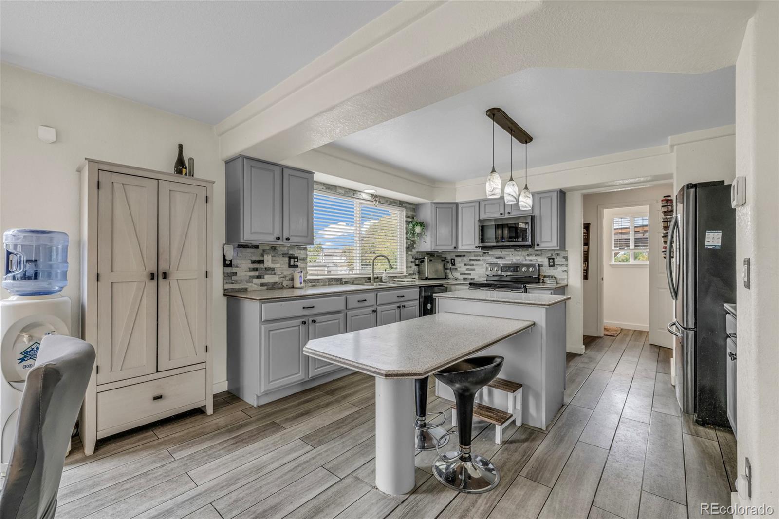 MLS Image #8 for 4335  lyndenwood point,highlands ranch, Colorado