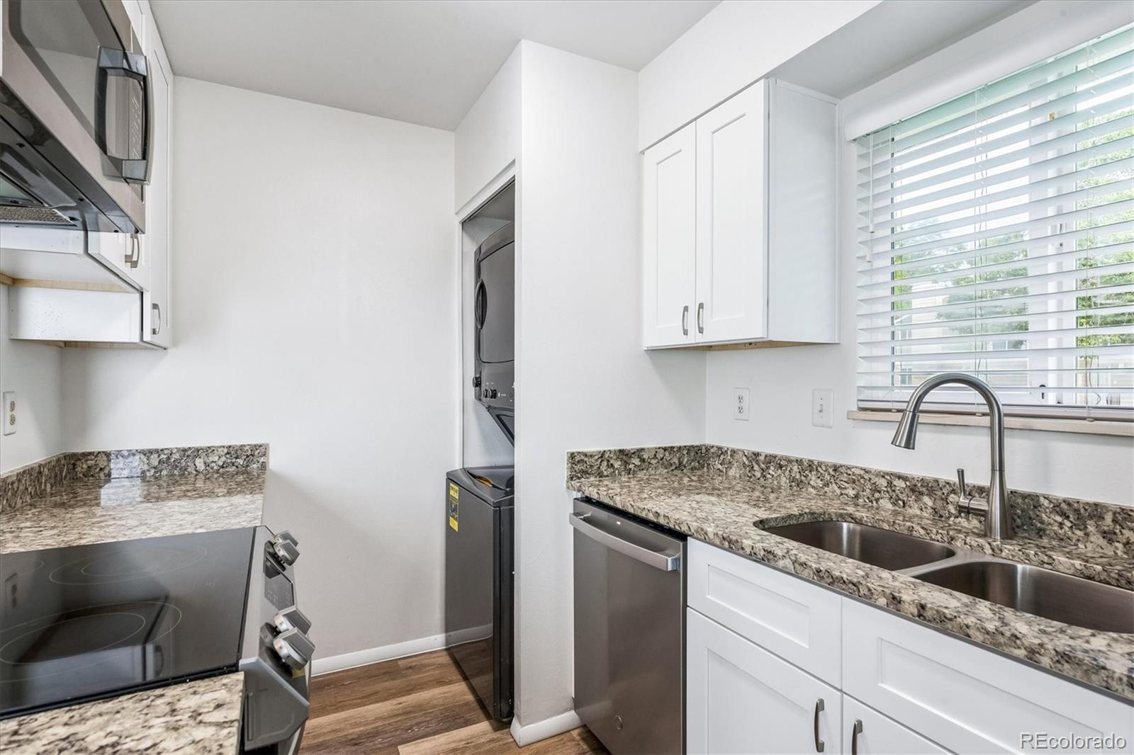 MLS Image #3 for 6650 e arizona avenue,denver, Colorado